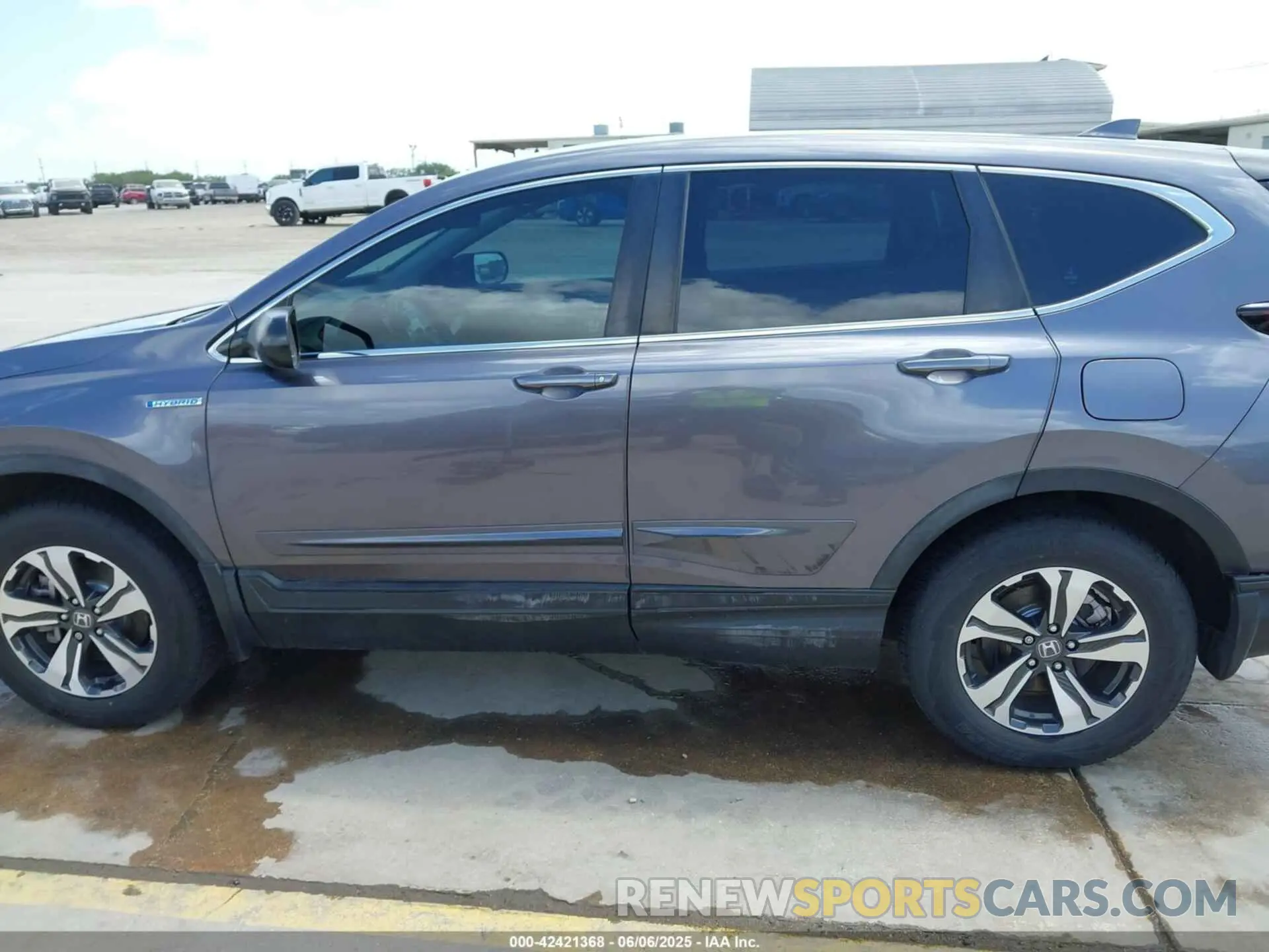 14 Photograph of a damaged car 7FART6H2XLE001500 HONDA CR-V HYBRID 2020