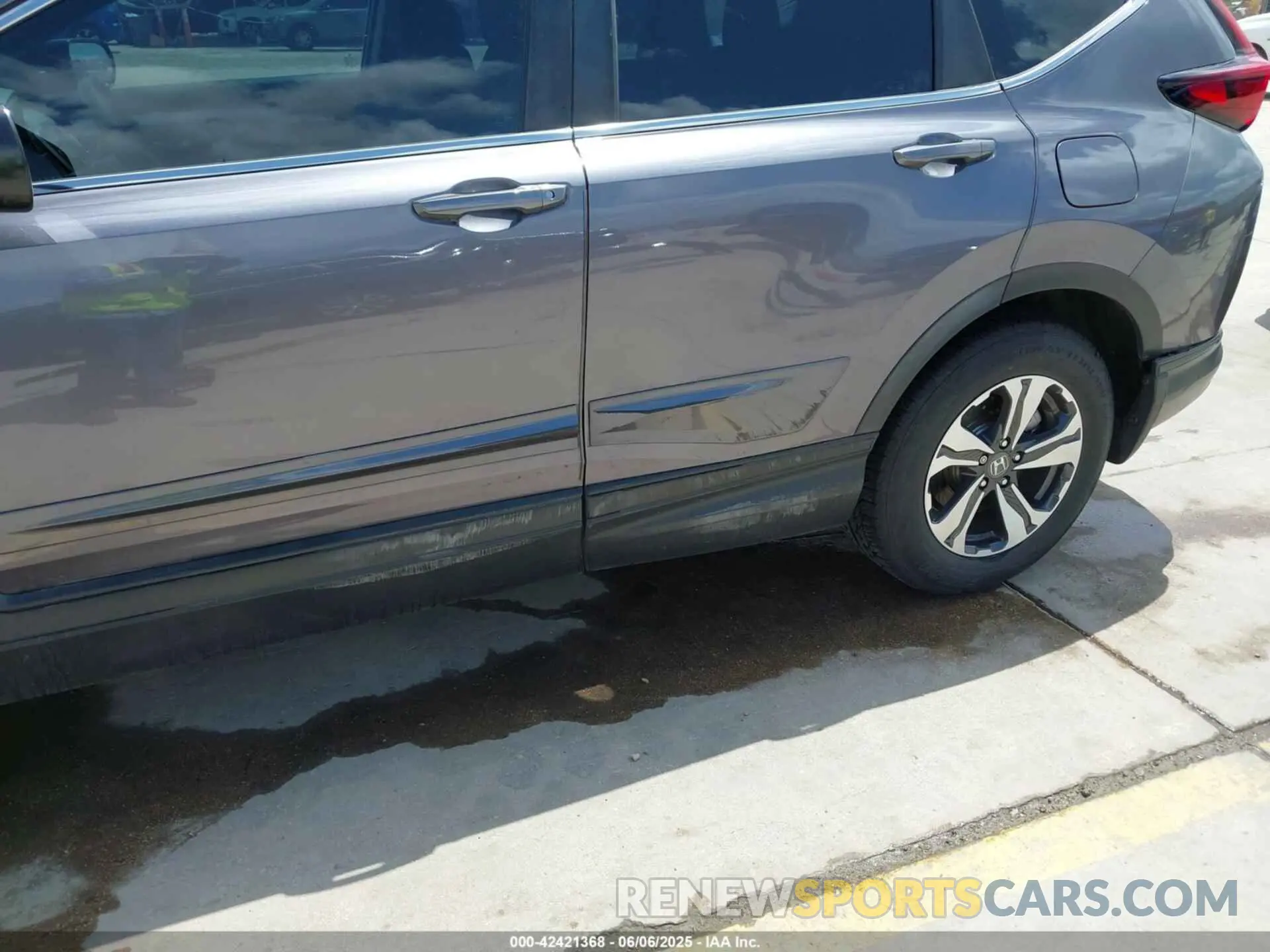 17 Photograph of a damaged car 7FART6H2XLE001500 HONDA CR-V HYBRID 2020