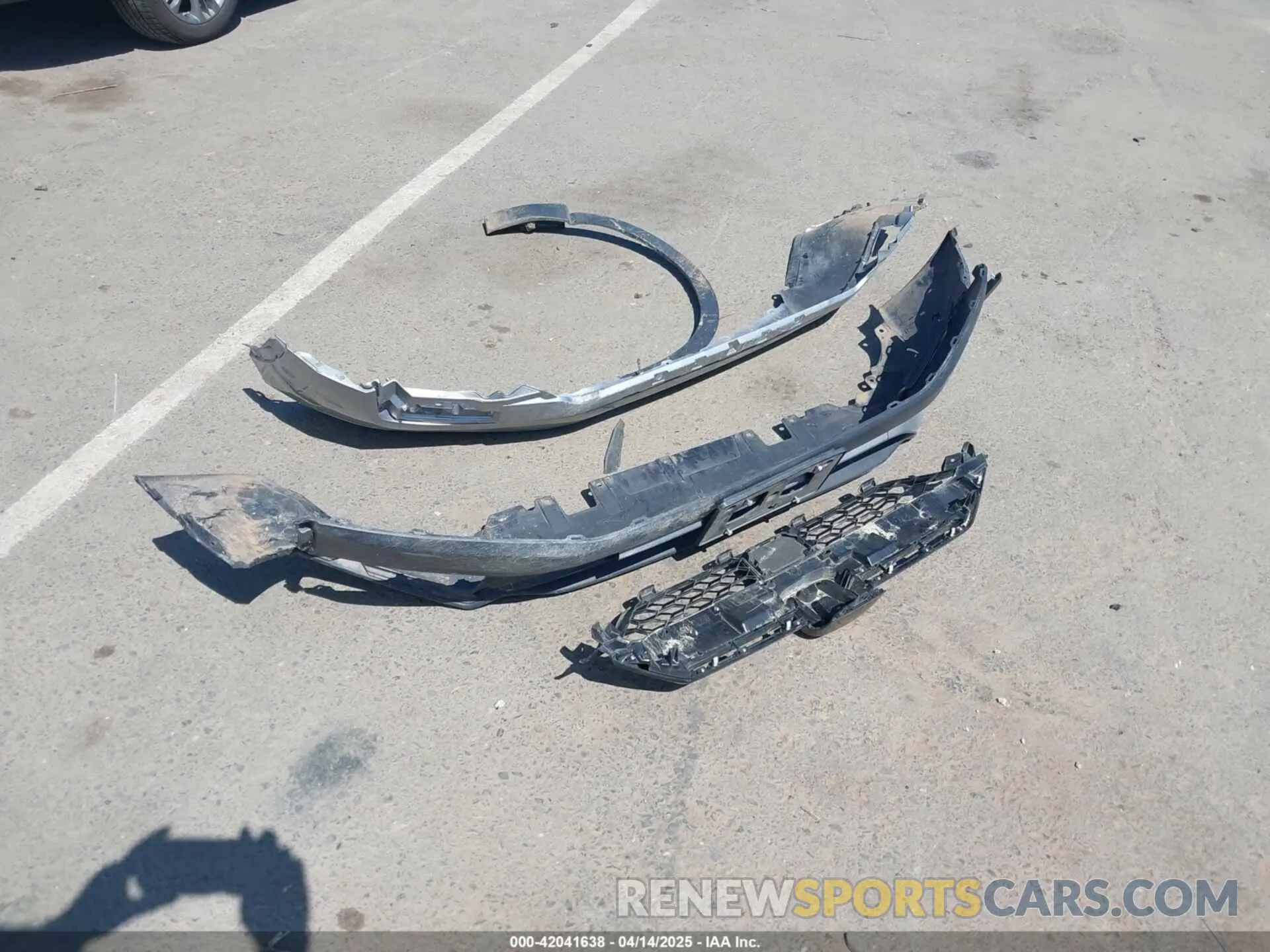 12 Photograph of a damaged car 7FART6H52LE007429 HONDA CR-V HYBRID 2020