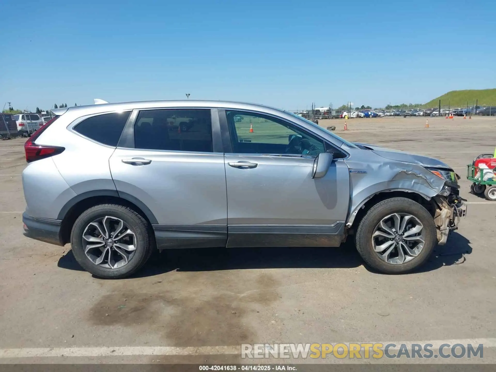 14 Photograph of a damaged car 7FART6H52LE007429 HONDA CR-V HYBRID 2020