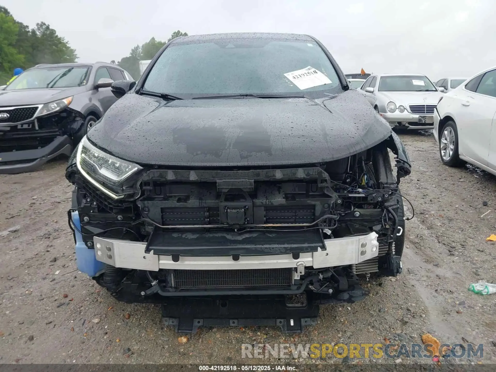 12 Photograph of a damaged car 7FART6H53LE006791 HONDA CR-V HYBRID 2020