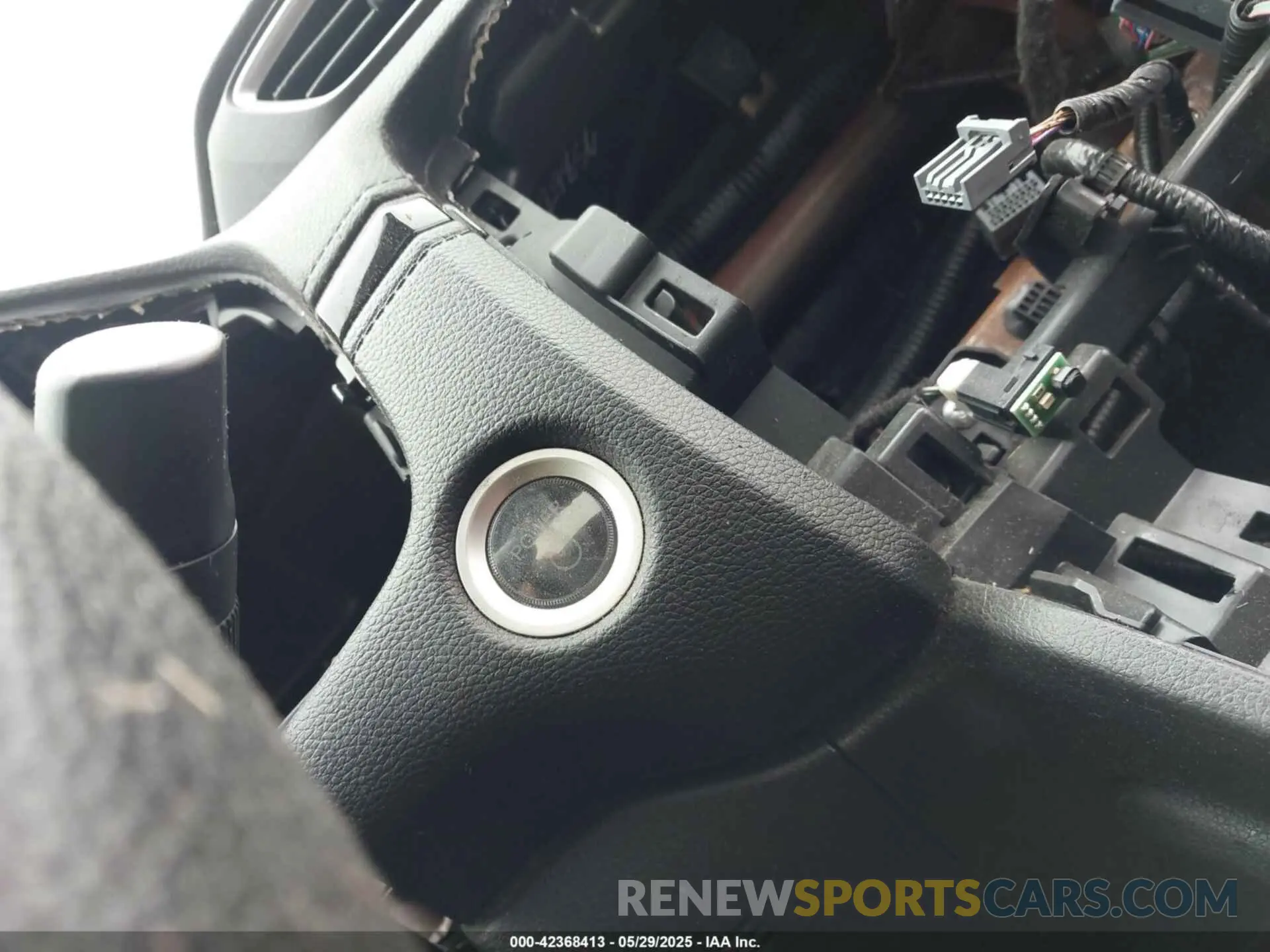 11 Photograph of a damaged car 7FART6H56LE011791 HONDA CR-V HYBRID 2020