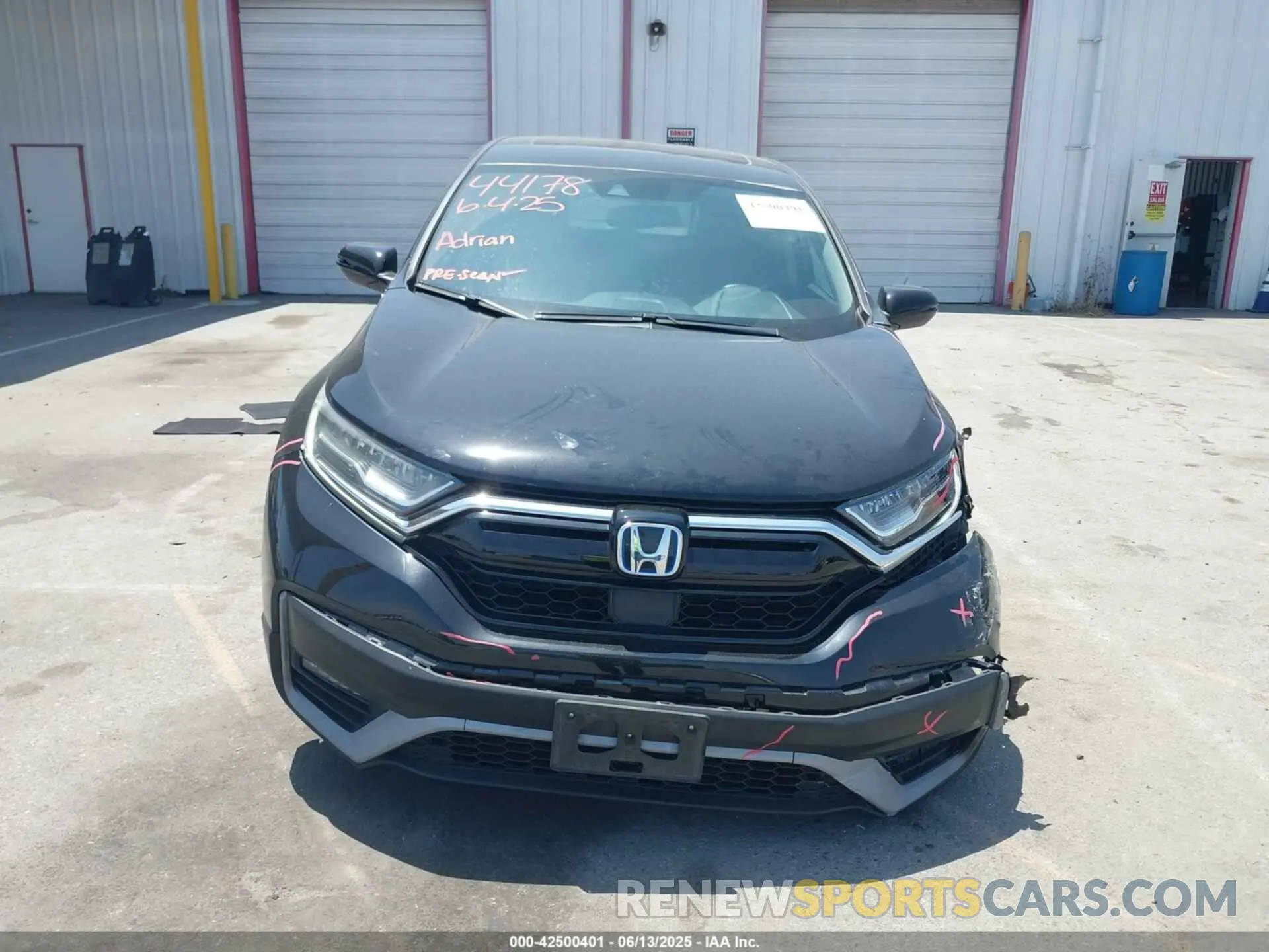 13 Photograph of a damaged car 7FART6H85LE003112 HONDA CR-V HYBRID 2020