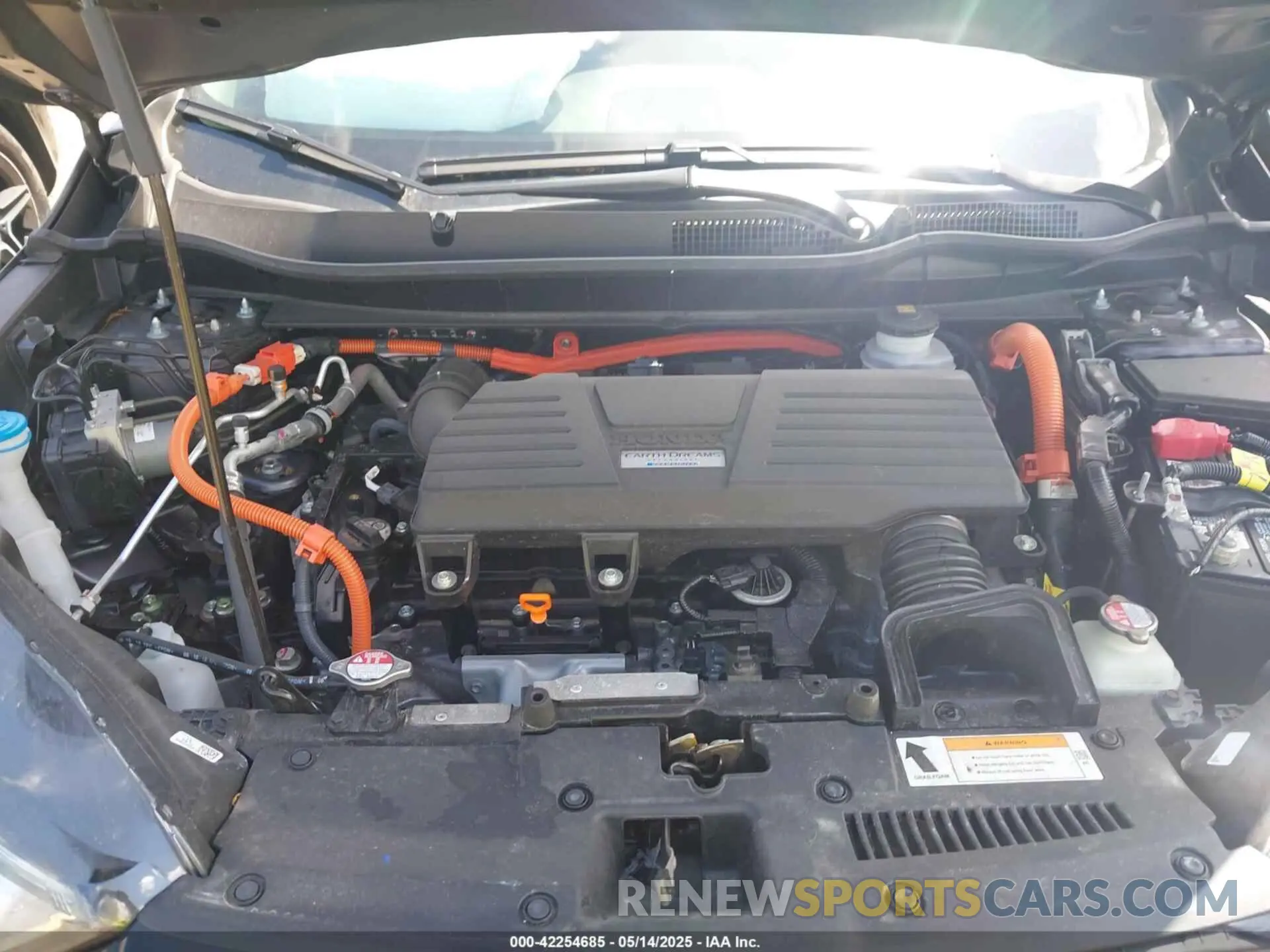 10 Photograph of a damaged car 7FART6H86LE013079 HONDA CR-V HYBRID 2020