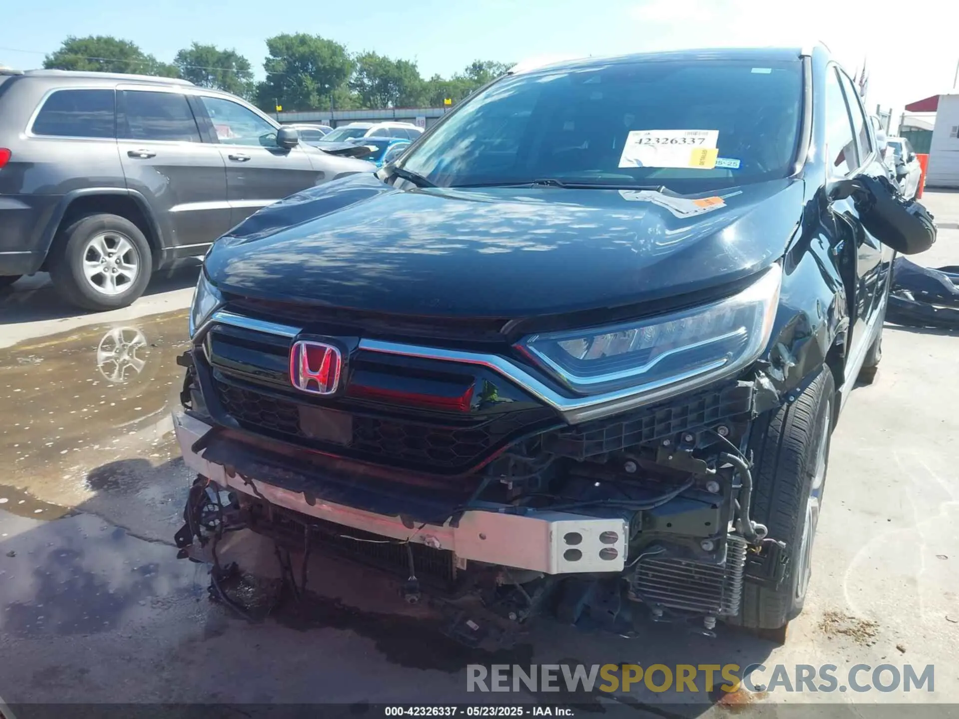 18 Photograph of a damaged car 7FART6H91LE005707 HONDA CR-V HYBRID 2020