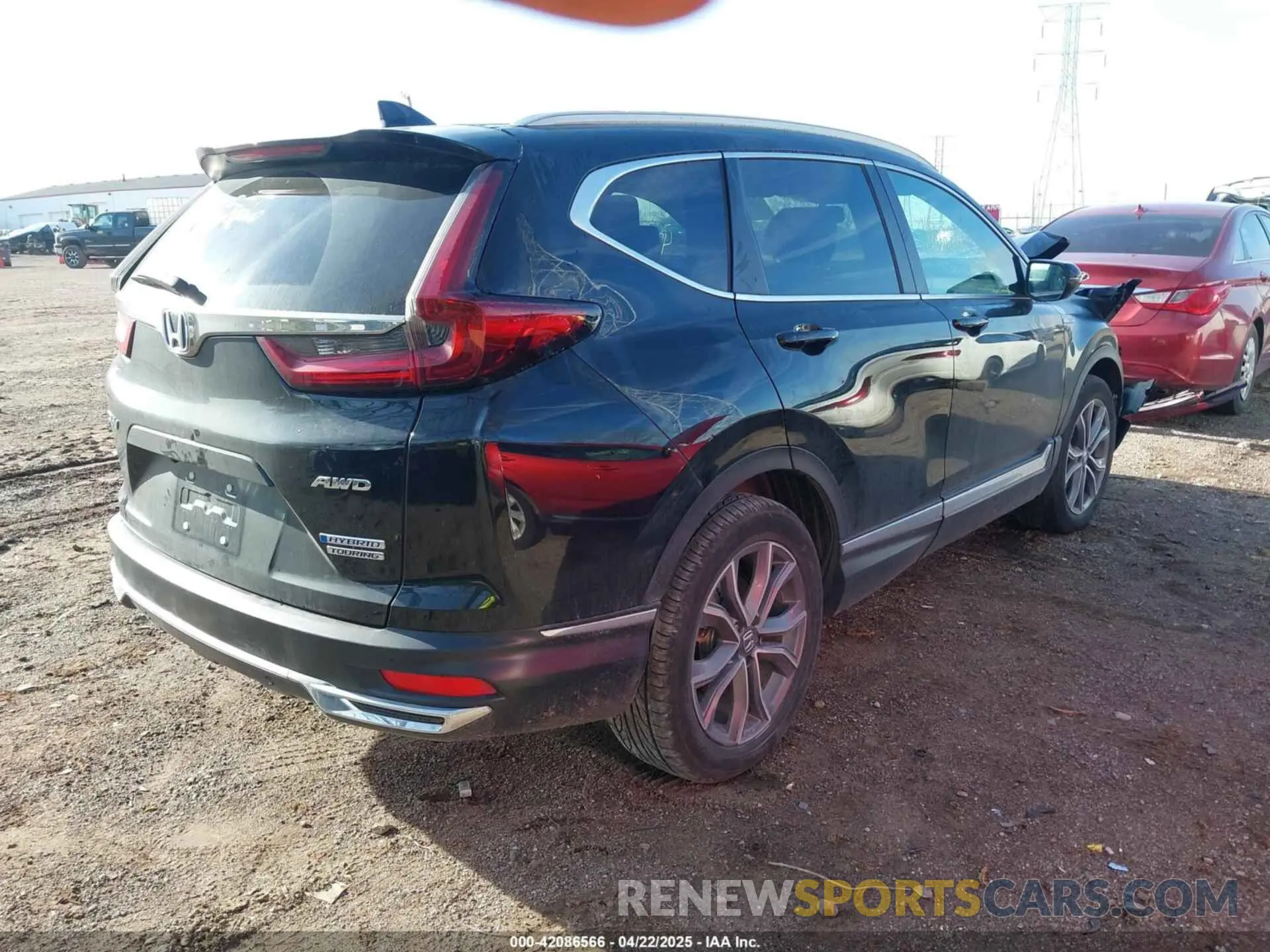 4 Photograph of a damaged car 7FART6H95LE019738 HONDA CR-V HYBRID 2020
