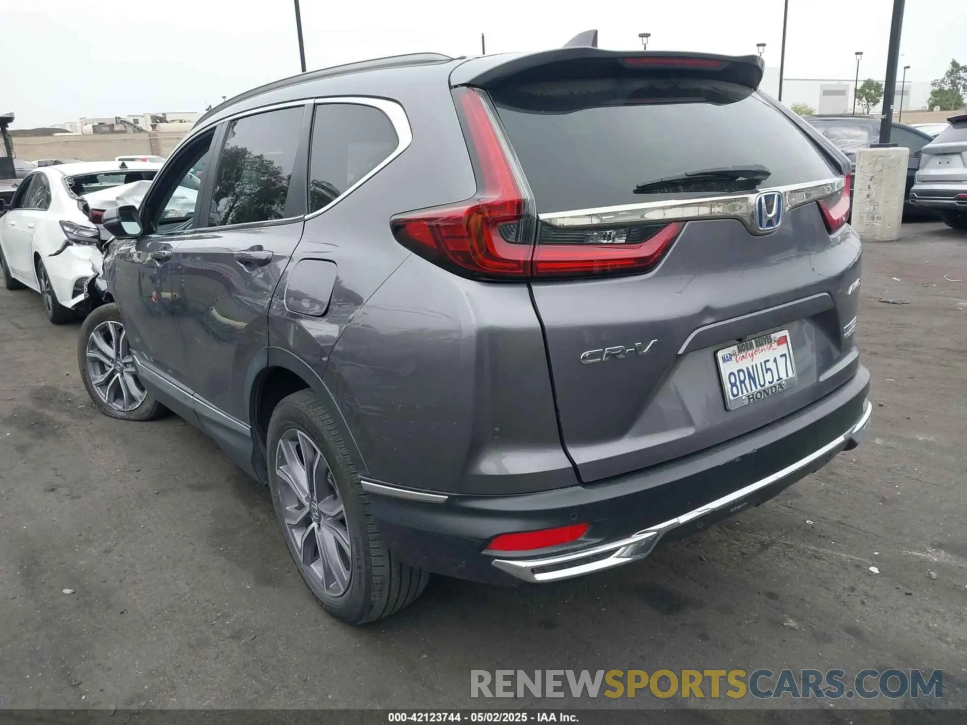 3 Photograph of a damaged car 7FART6H99LE000979 HONDA CR-V HYBRID 2020