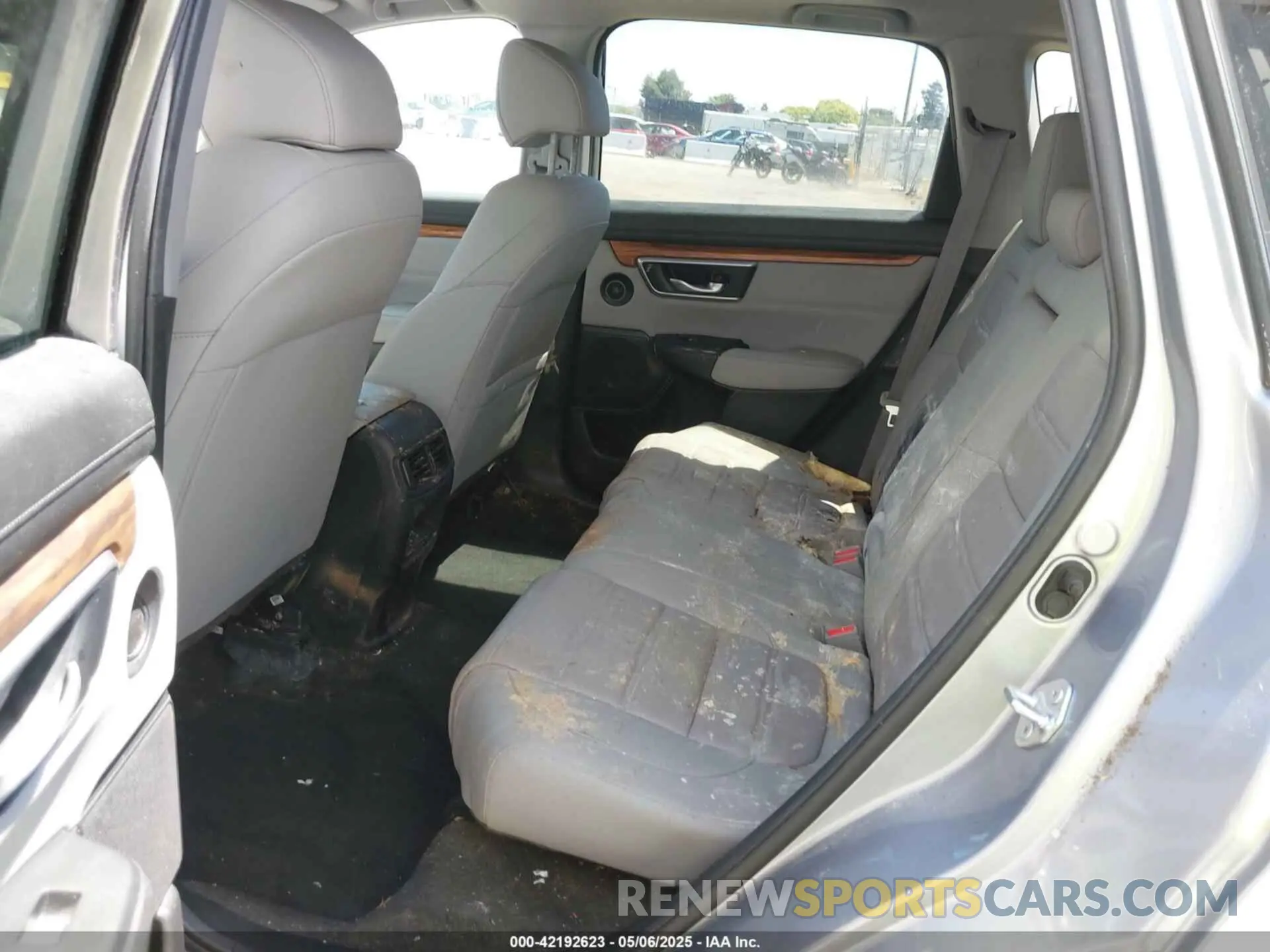 8 Photograph of a damaged car 7FART6H80ME030381 HONDA CR-V HYBRID 2021