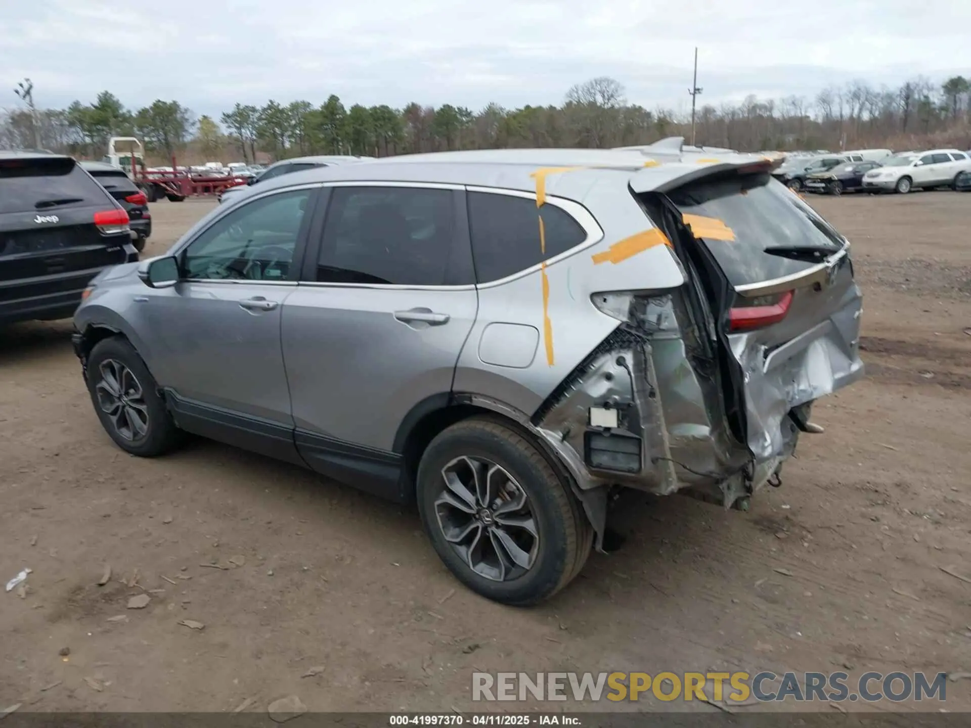 14 Photograph of a damaged car 7FART6H82ME006969 HONDA CR-V HYBRID 2021