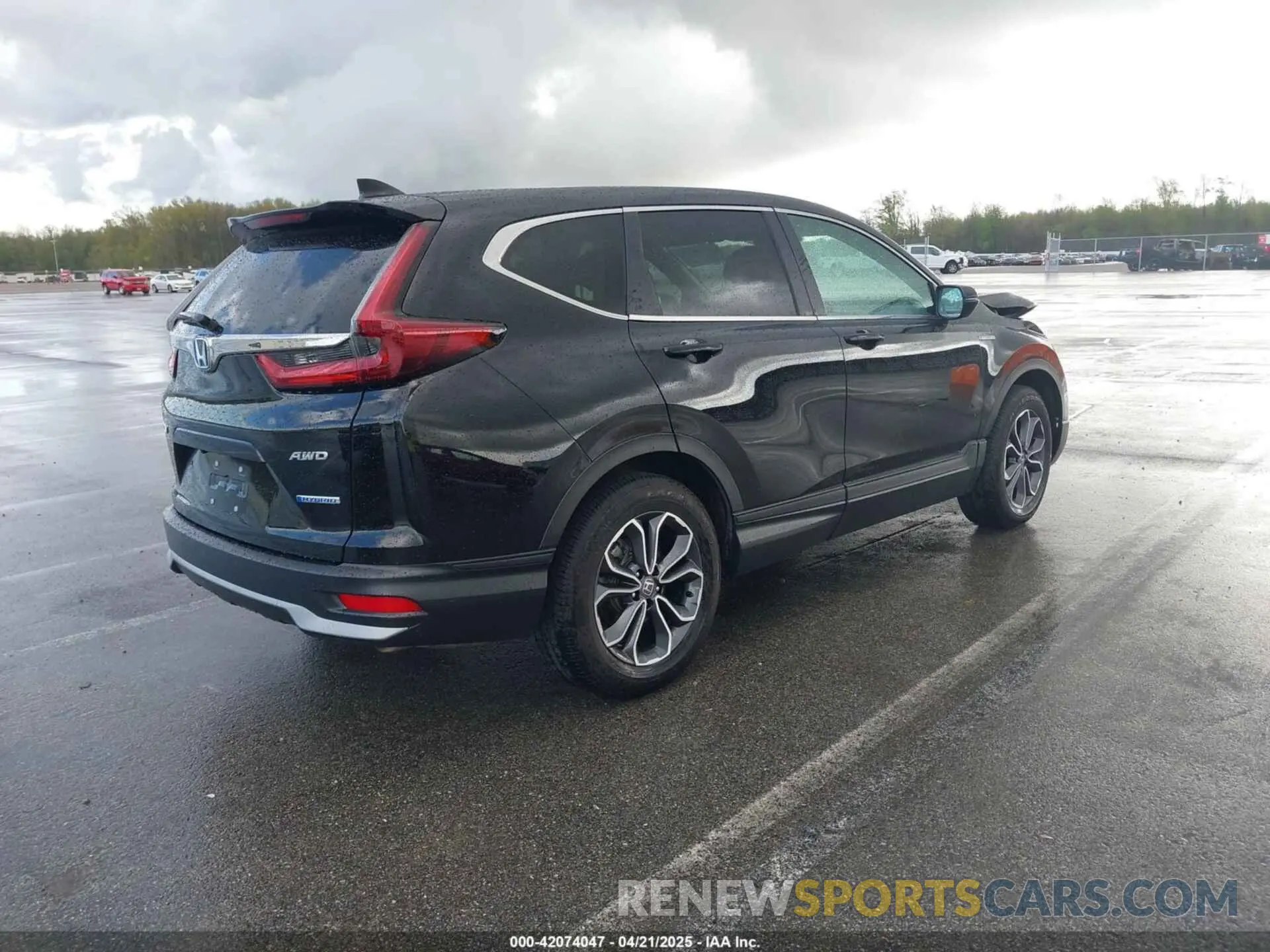 4 Photograph of a damaged car 7FART6H82ME027336 HONDA CR-V HYBRID 2021
