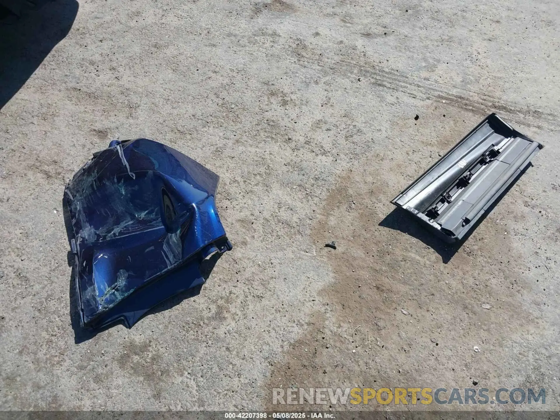 12 Photograph of a damaged car 7FART6H88ME017622 HONDA CR-V HYBRID 2021