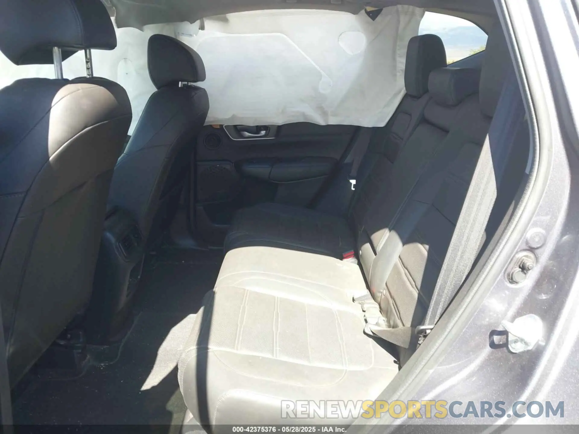 8 Photograph of a damaged car 7FART6H88ME036428 HONDA CR-V HYBRID 2021