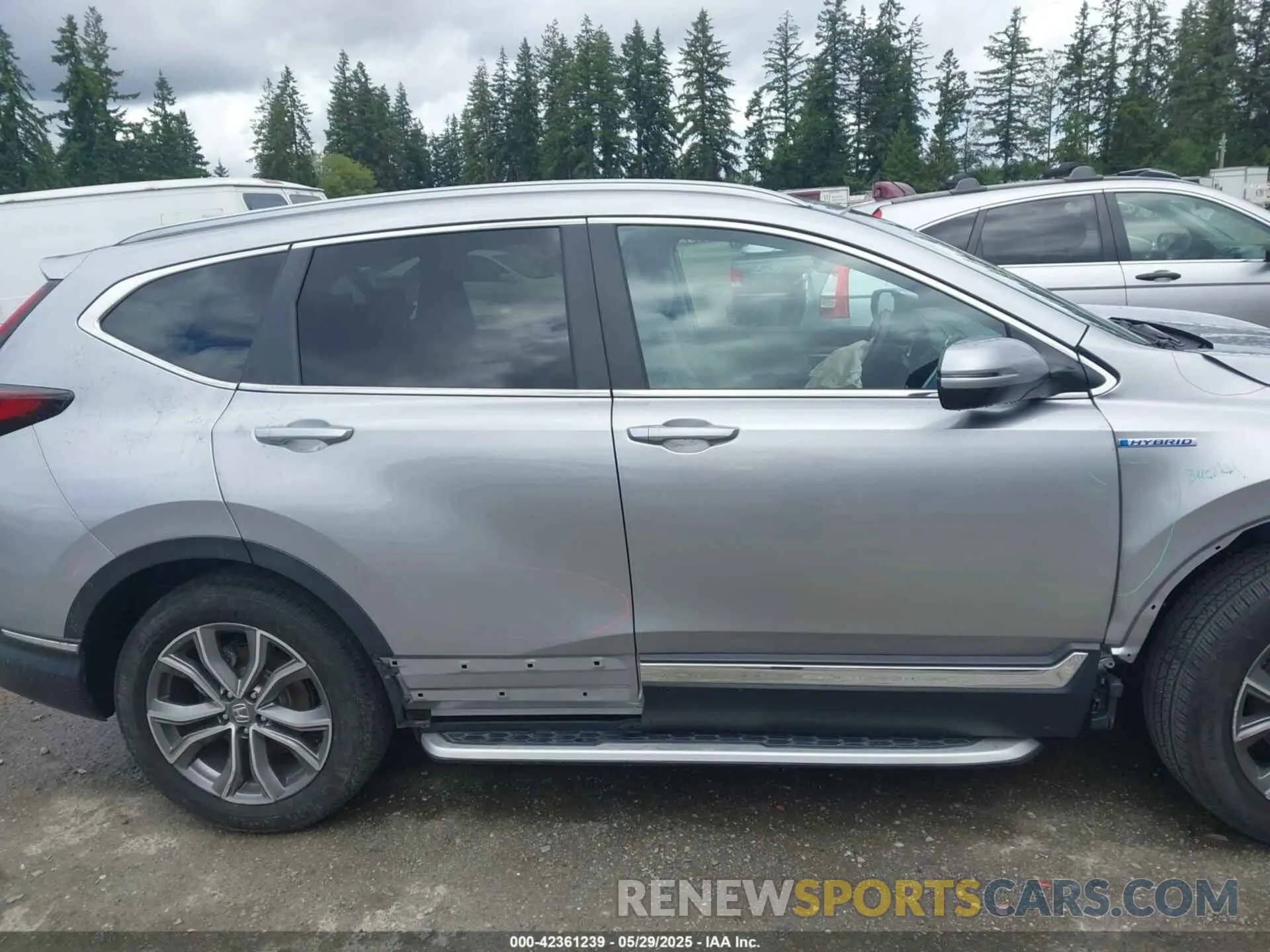 14 Photograph of a damaged car 7FART6H9XME011488 HONDA CR-V HYBRID 2021