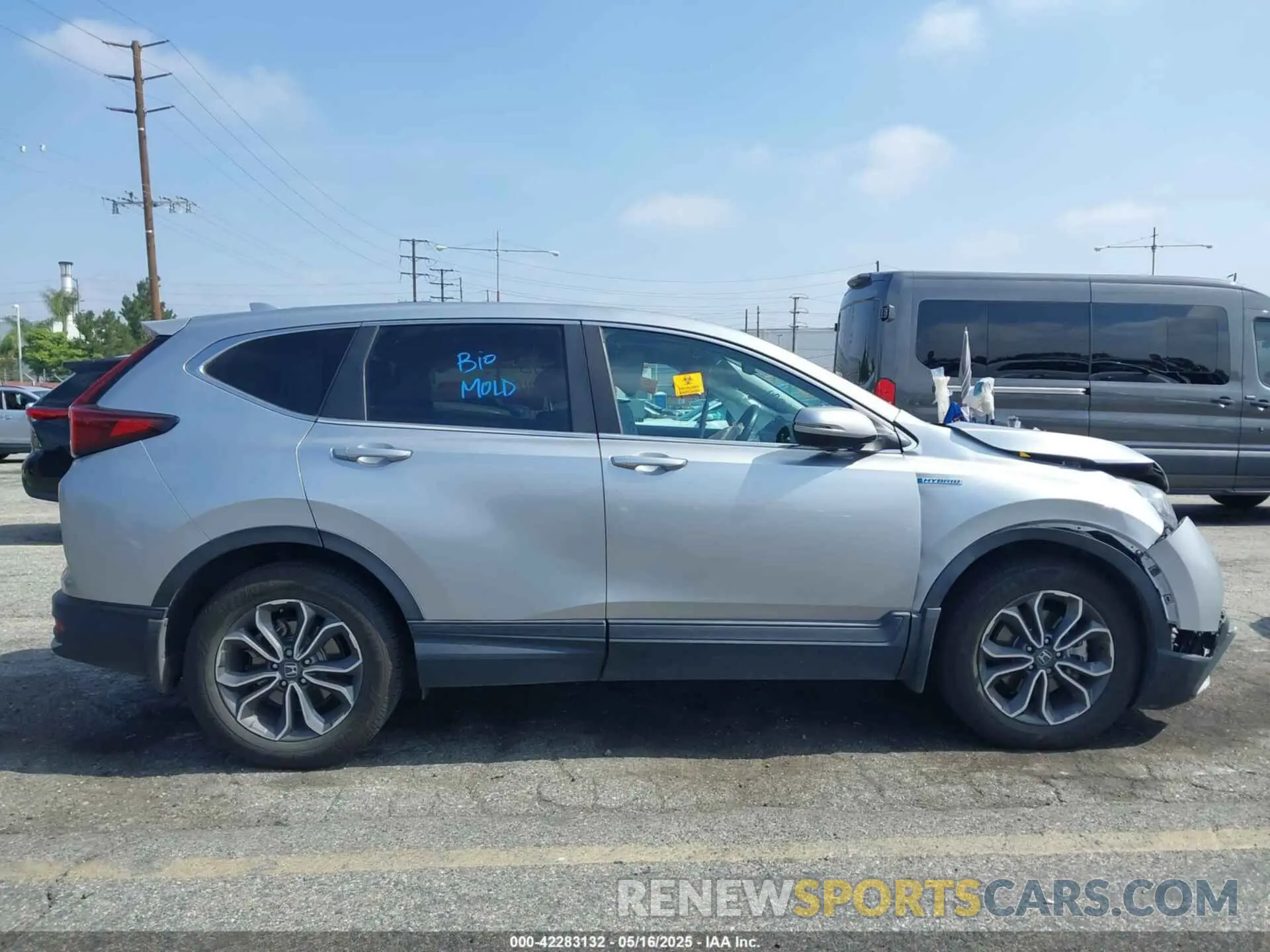 14 Photograph of a damaged car 5J6RT6H50NL013610 HONDA CR-V HYBRID 2022