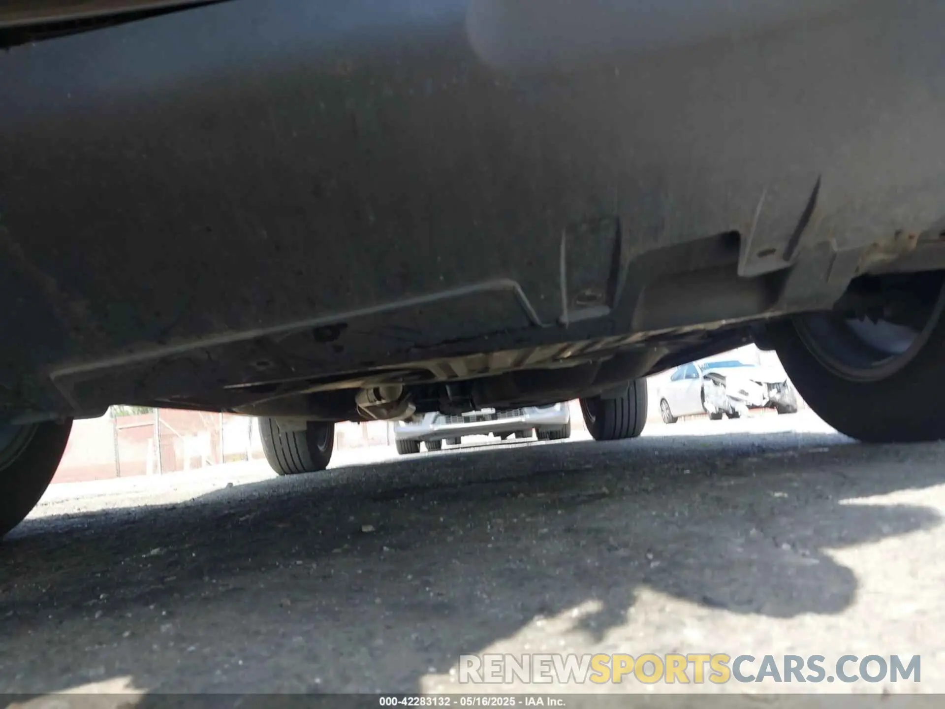 21 Photograph of a damaged car 5J6RT6H50NL013610 HONDA CR-V HYBRID 2022