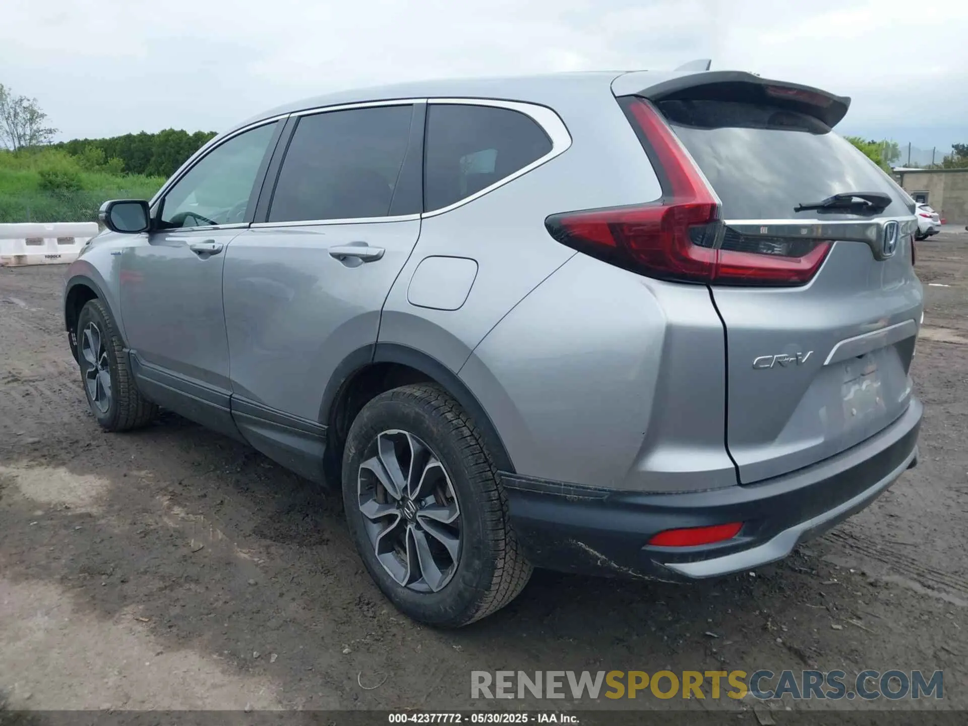 3 Photograph of a damaged car 5J6RT6H54NL004117 HONDA CR-V HYBRID 2022