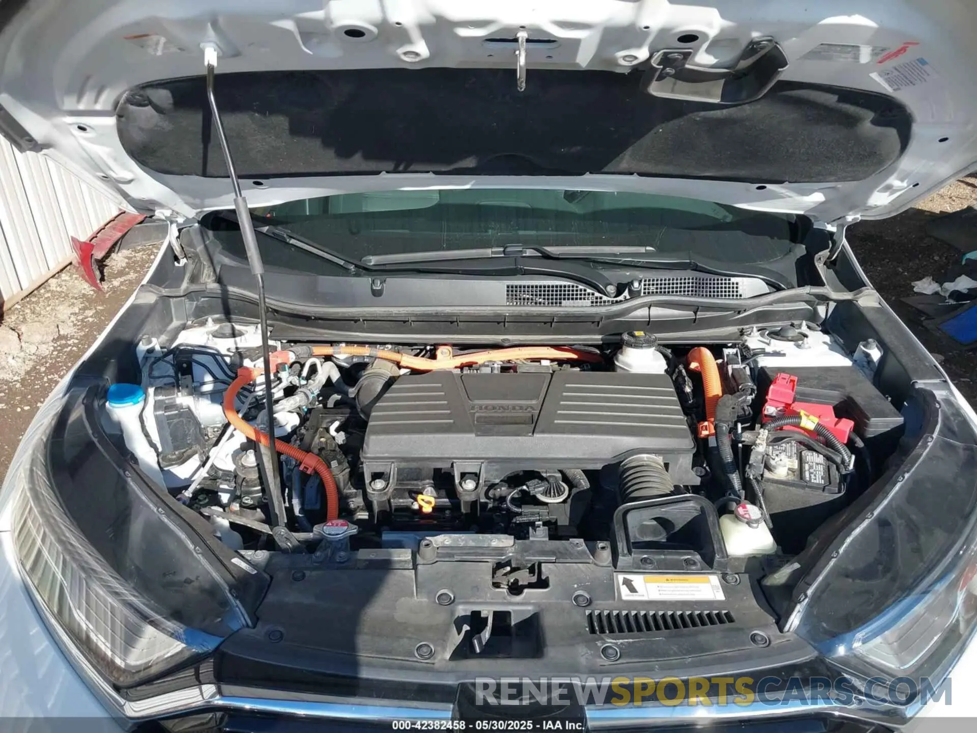 10 Photograph of a damaged car 5J6RT6H58NL008347 HONDA CR-V HYBRID 2022