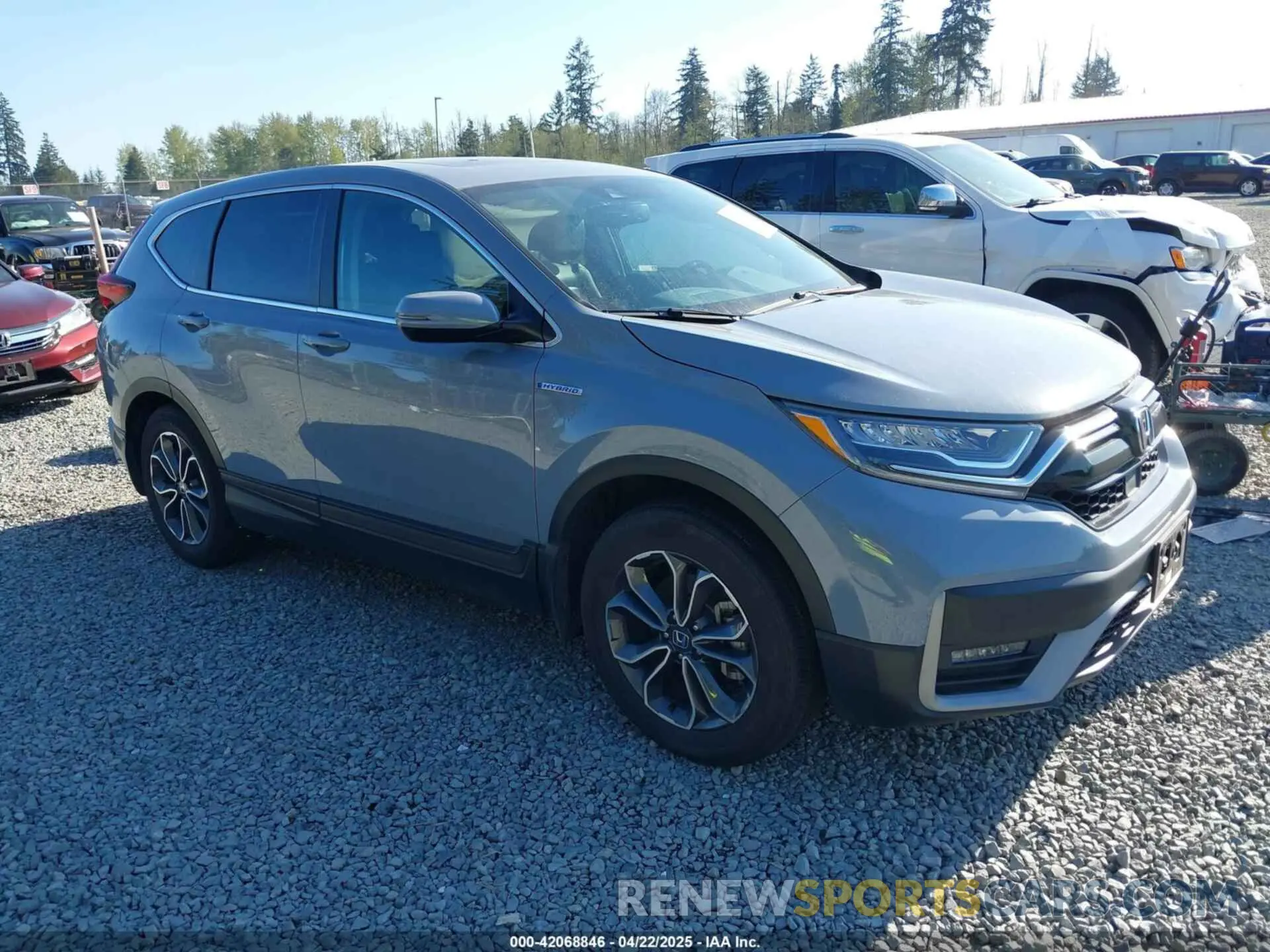 1 Photograph of a damaged car 5J6RT6H80NL020258 HONDA CR-V HYBRID 2022