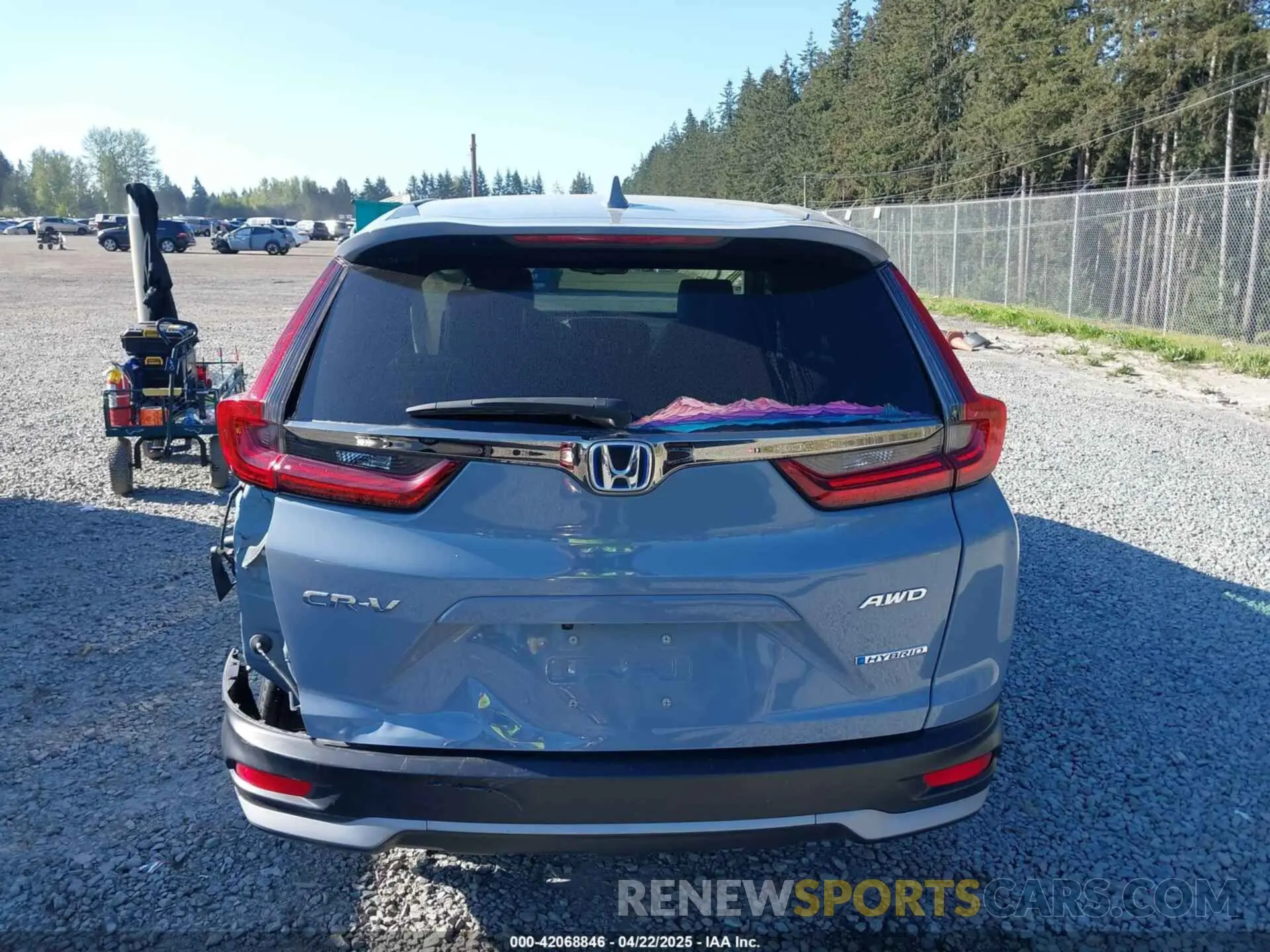 17 Photograph of a damaged car 5J6RT6H80NL020258 HONDA CR-V HYBRID 2022