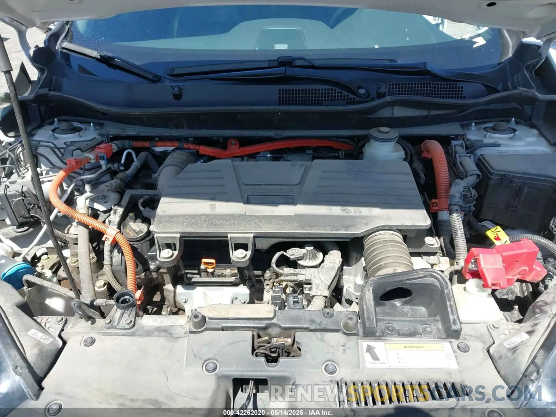 10 Photograph of a damaged car 5J6RT6H80NL030272 HONDA CR-V HYBRID 2022