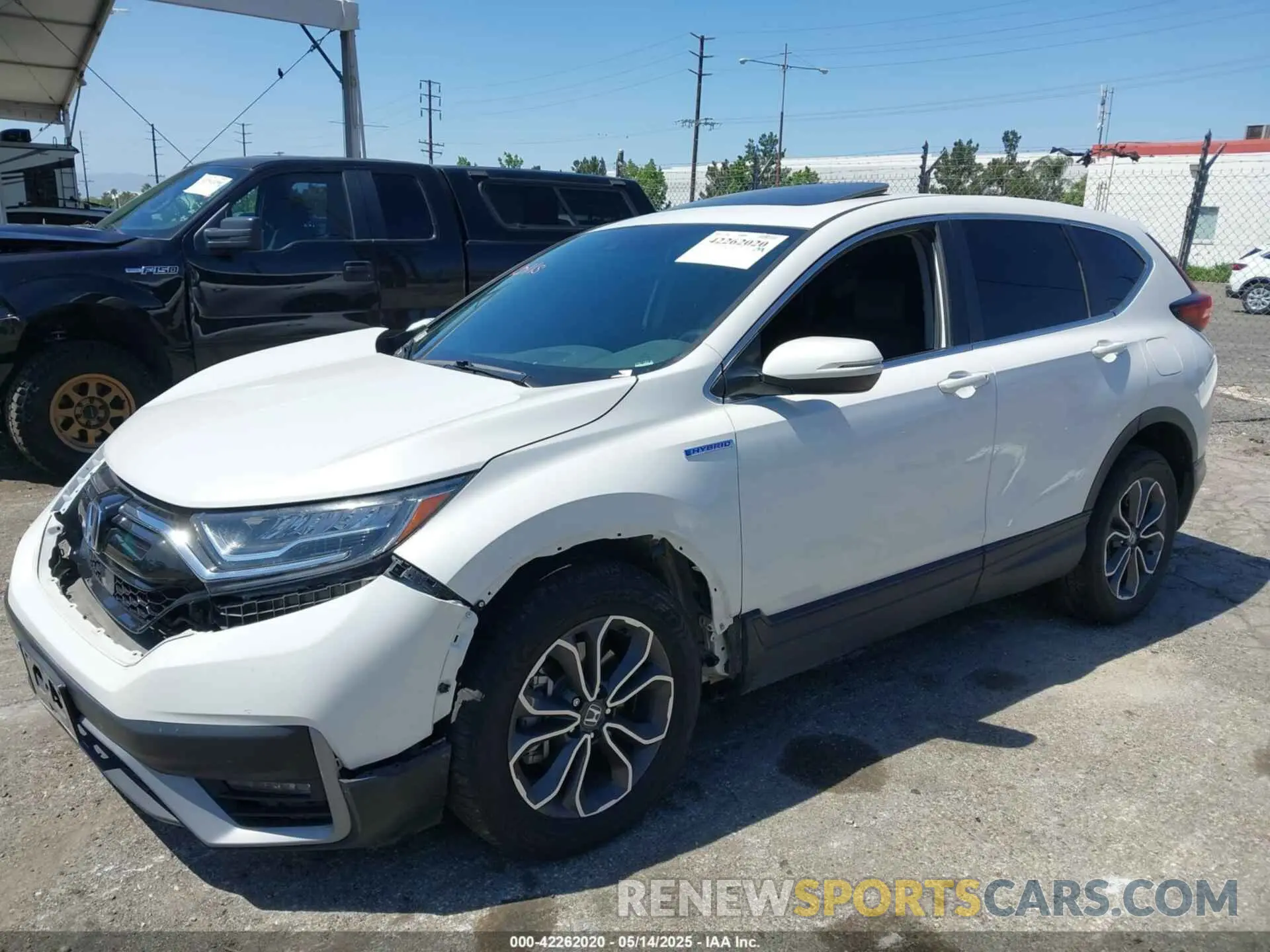 2 Photograph of a damaged car 5J6RT6H80NL030272 HONDA CR-V HYBRID 2022