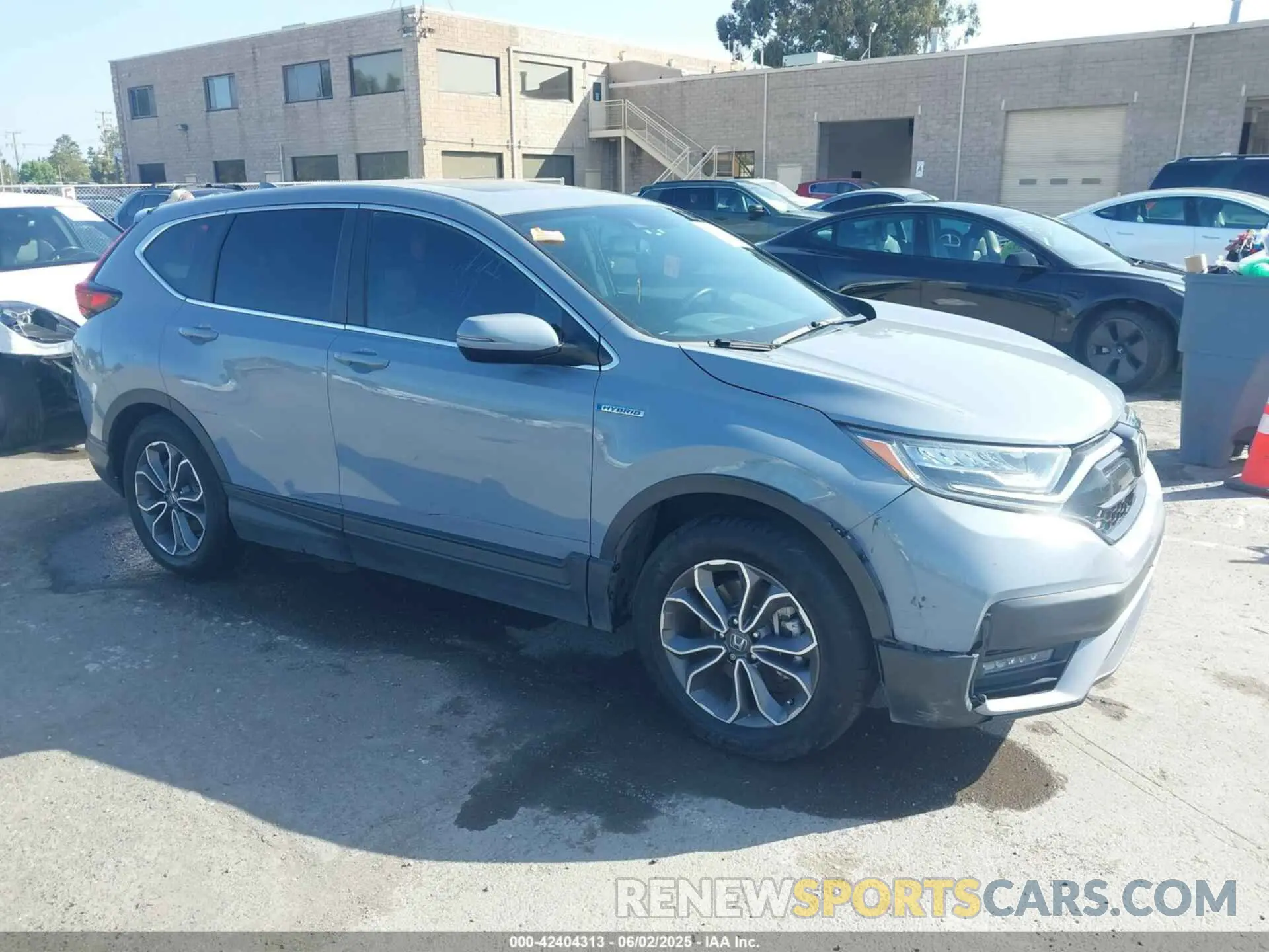 1 Photograph of a damaged car 5J6RT6H85NL041333 HONDA CR-V HYBRID 2022