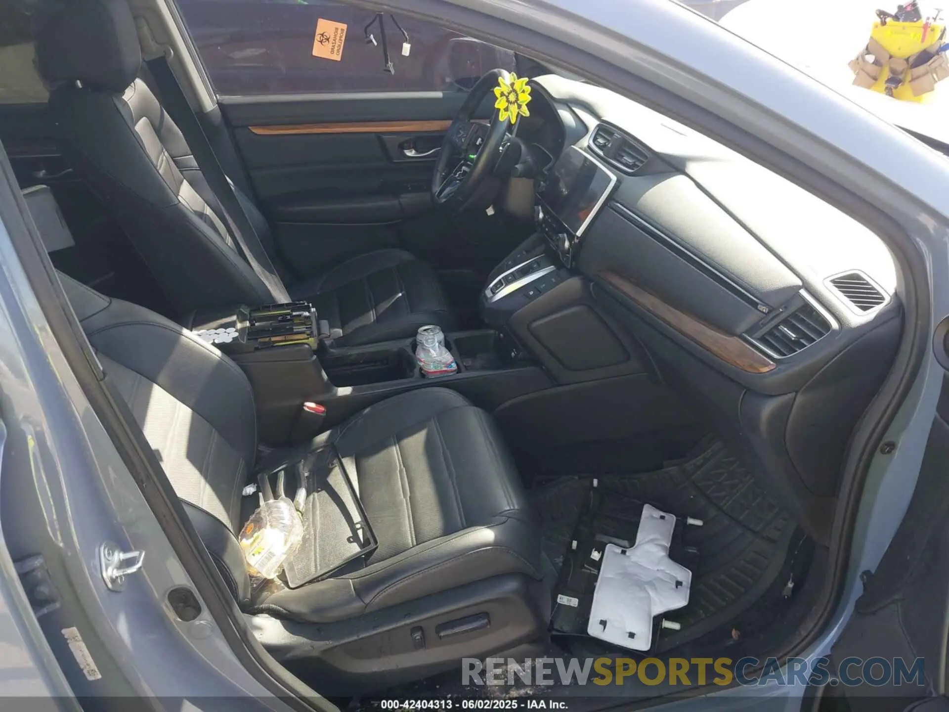 5 Photograph of a damaged car 5J6RT6H85NL041333 HONDA CR-V HYBRID 2022