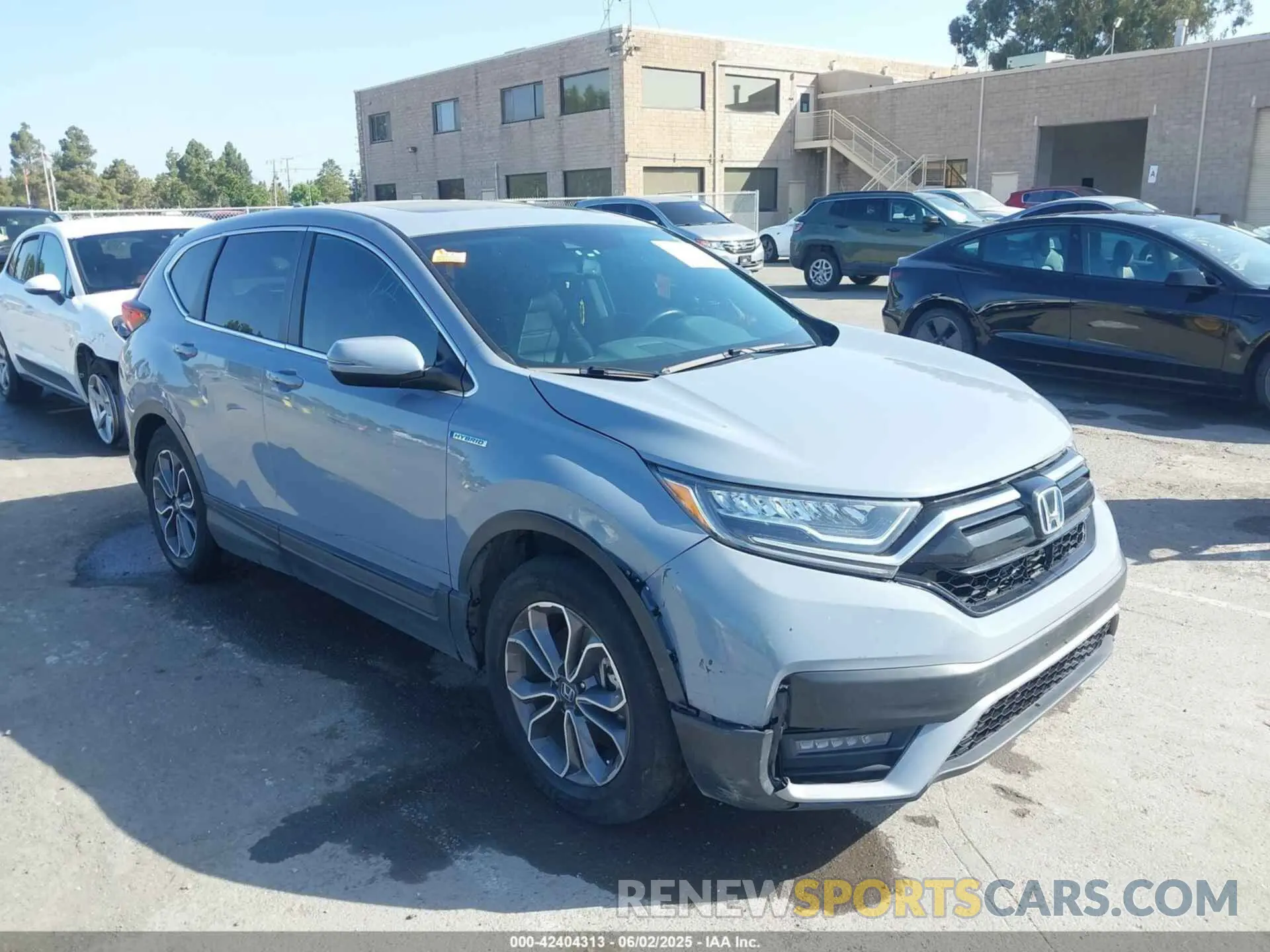 6 Photograph of a damaged car 5J6RT6H85NL041333 HONDA CR-V HYBRID 2022