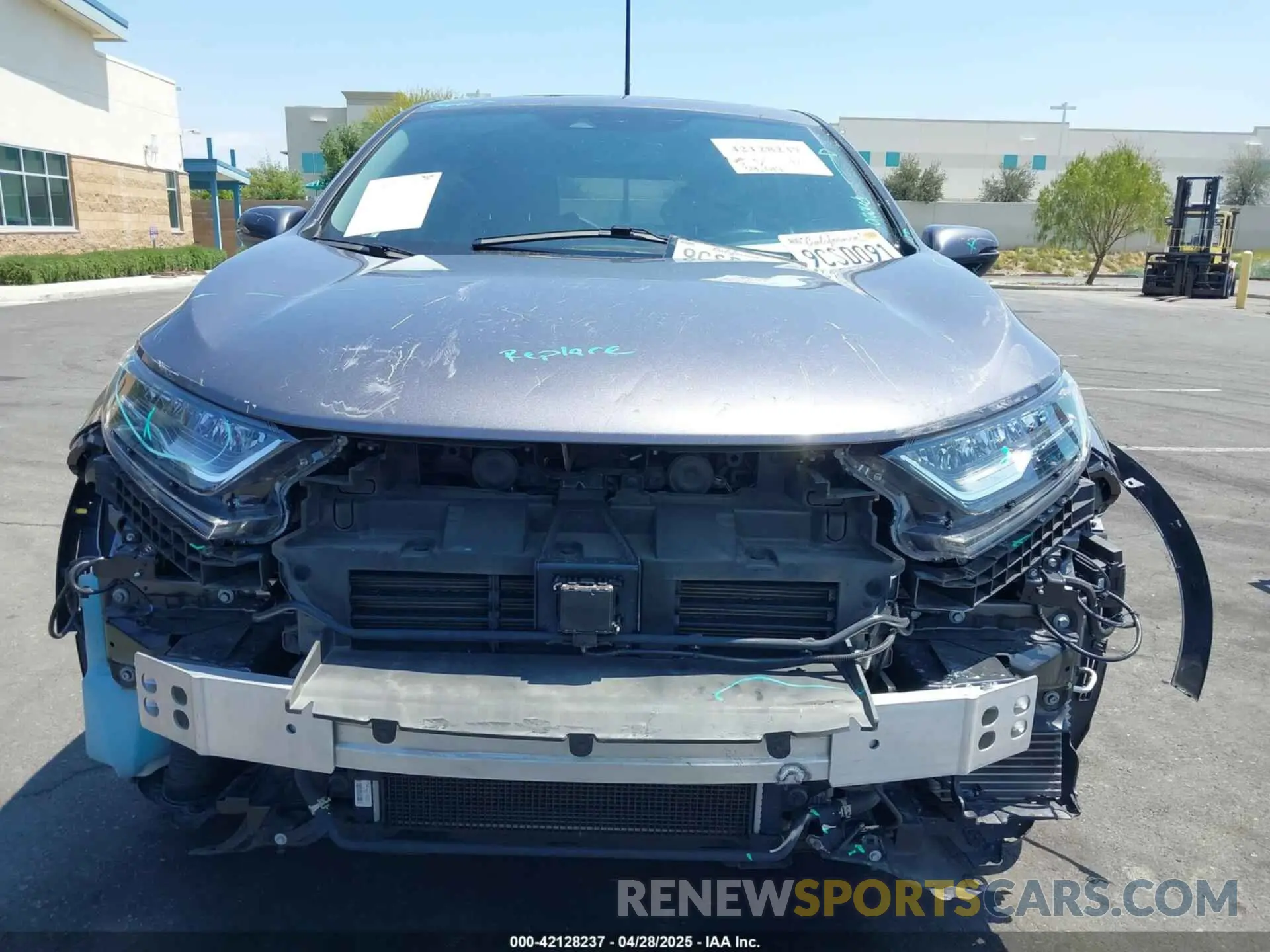 13 Photograph of a damaged car 5J6RT6H89NL042923 HONDA CR-V HYBRID 2022