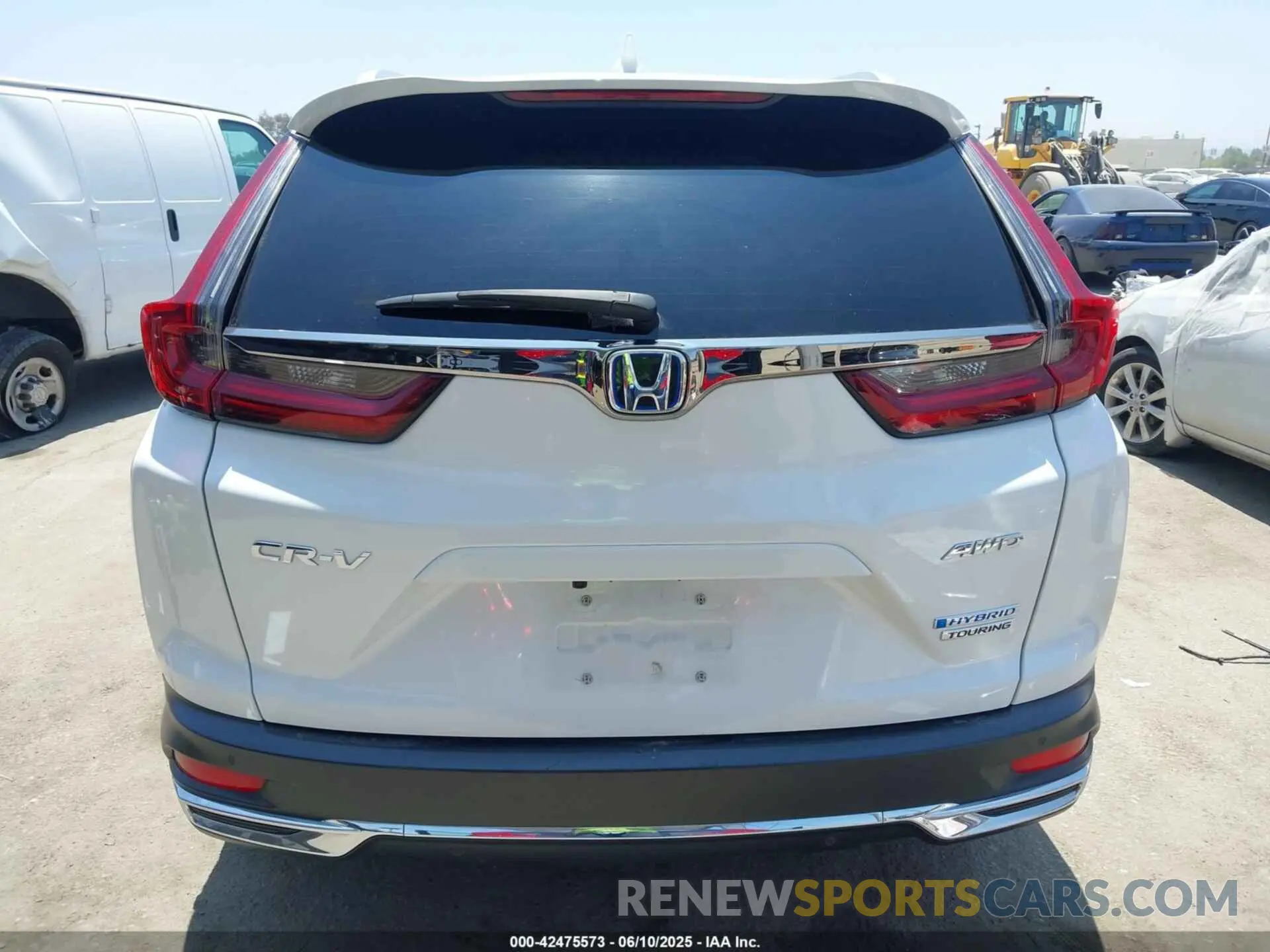 17 Photograph of a damaged car 5J6RT6H92NL037815 HONDA CR-V HYBRID 2022