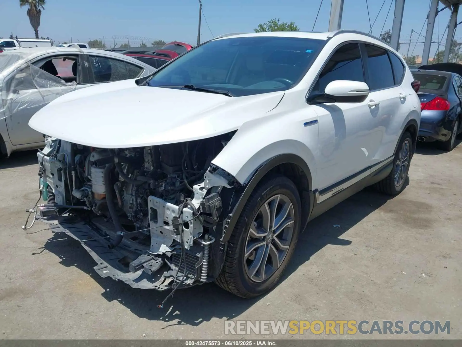 2 Photograph of a damaged car 5J6RT6H92NL037815 HONDA CR-V HYBRID 2022