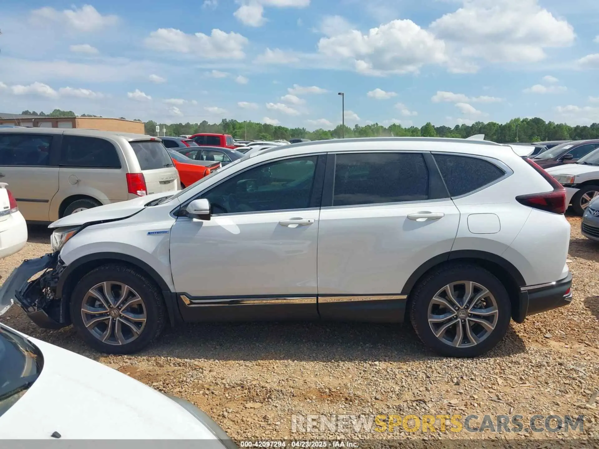 14 Photograph of a damaged car 5J6RT6H93NL038701 HONDA CR-V HYBRID 2022