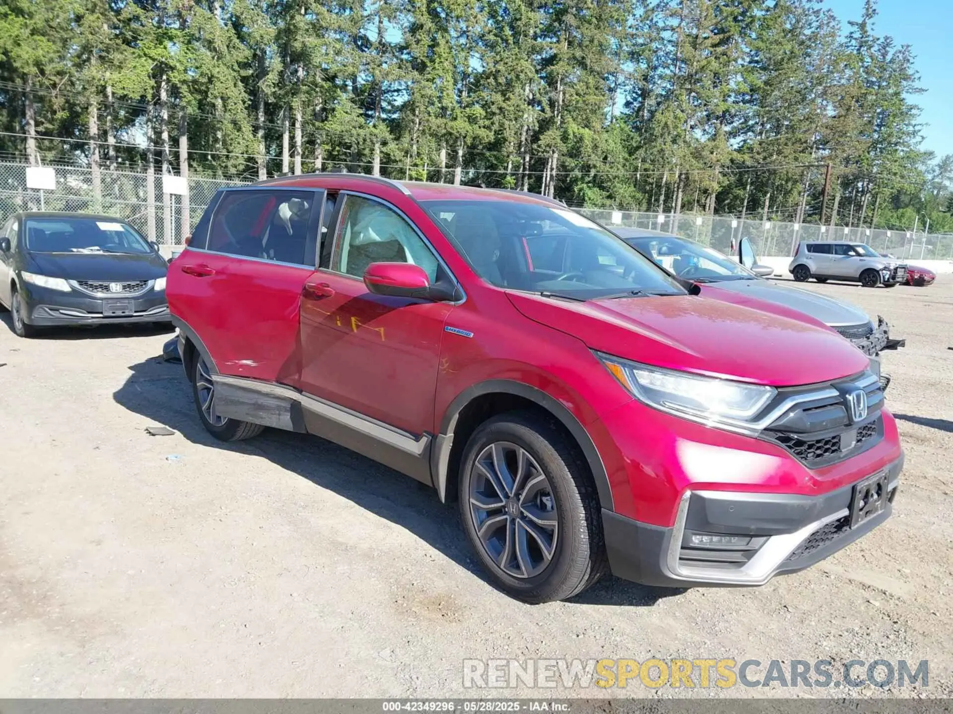 1 Photograph of a damaged car 5J6RT6H99NL039139 HONDA CR-V HYBRID 2022