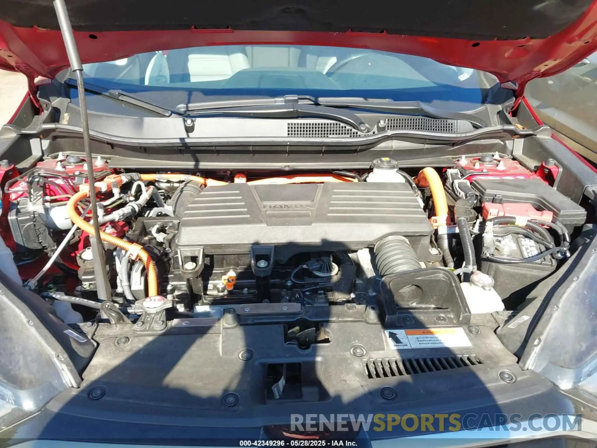10 Photograph of a damaged car 5J6RT6H99NL039139 HONDA CR-V HYBRID 2022