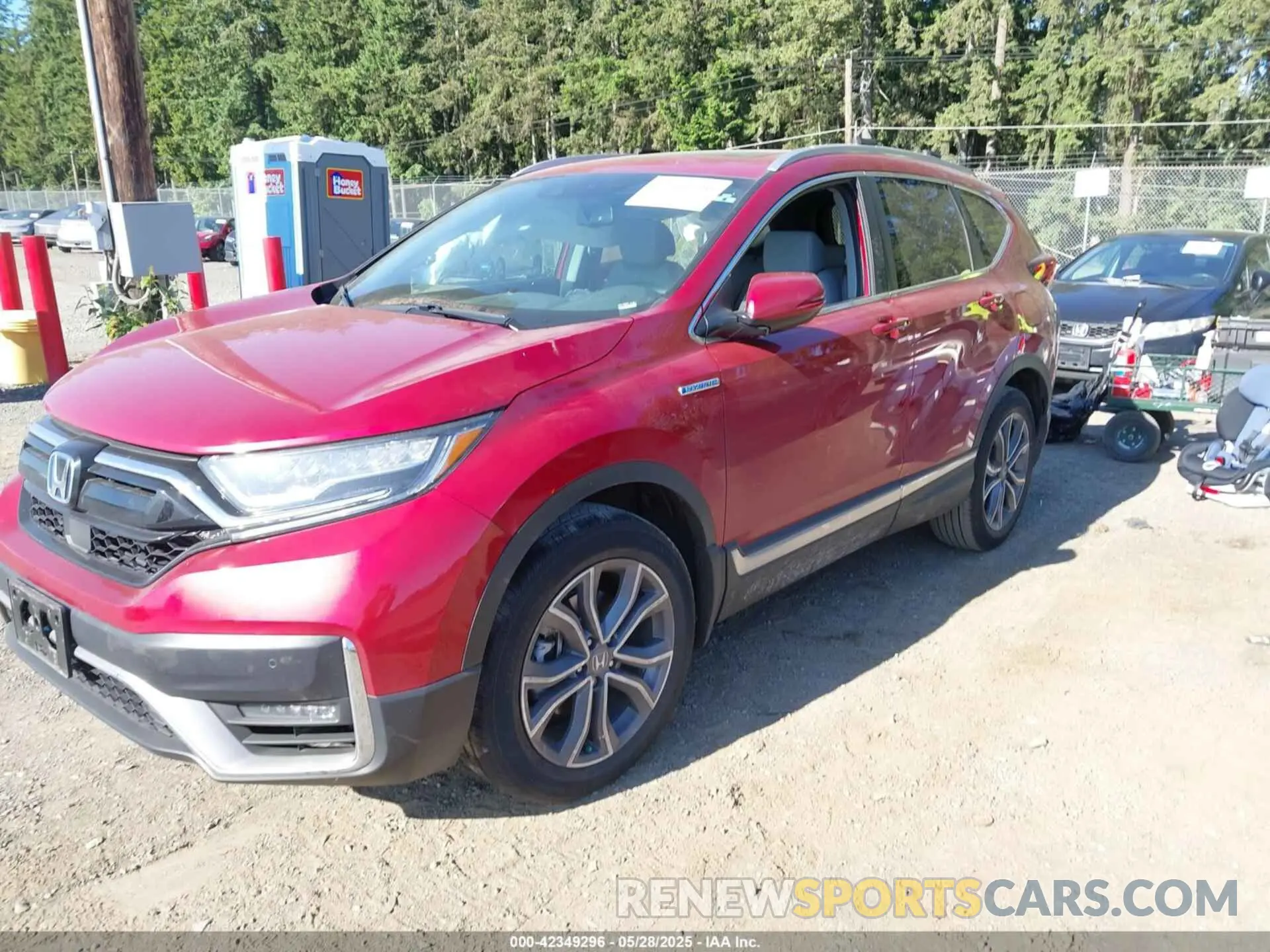 2 Photograph of a damaged car 5J6RT6H99NL039139 HONDA CR-V HYBRID 2022