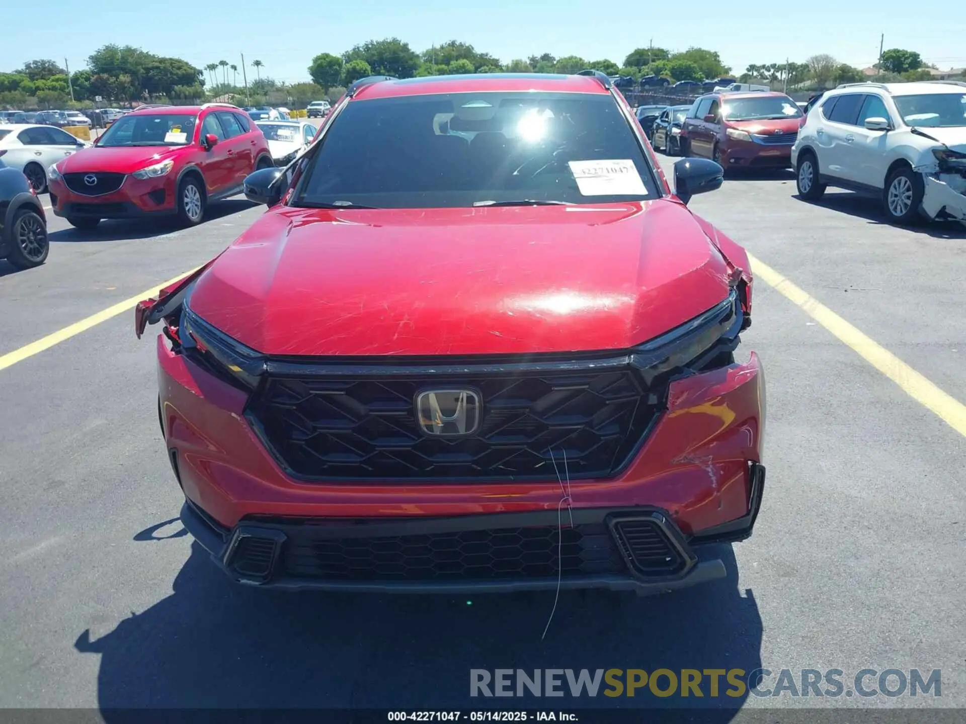 12 Photograph of a damaged car 2HKRS5H50PH710480 HONDA CR-V HYBRID 2023