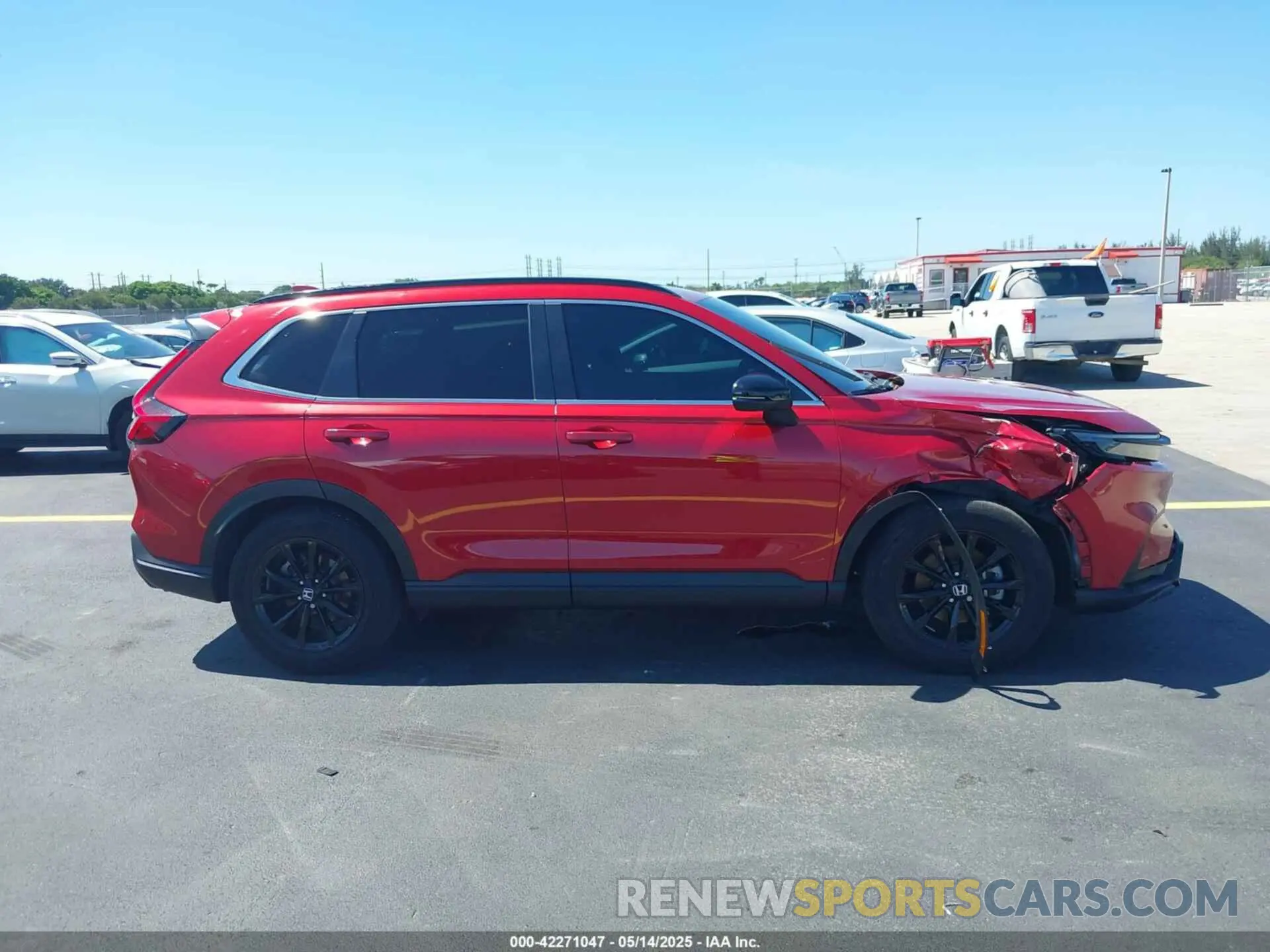 13 Photograph of a damaged car 2HKRS5H50PH710480 HONDA CR-V HYBRID 2023