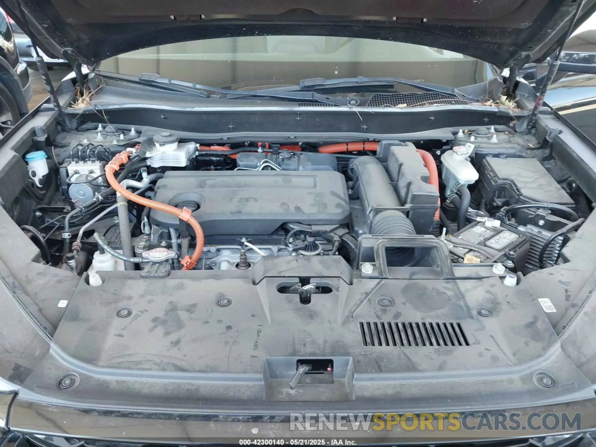 10 Photograph of a damaged car 2HKRS5H56PH714338 HONDA CR-V HYBRID 2023