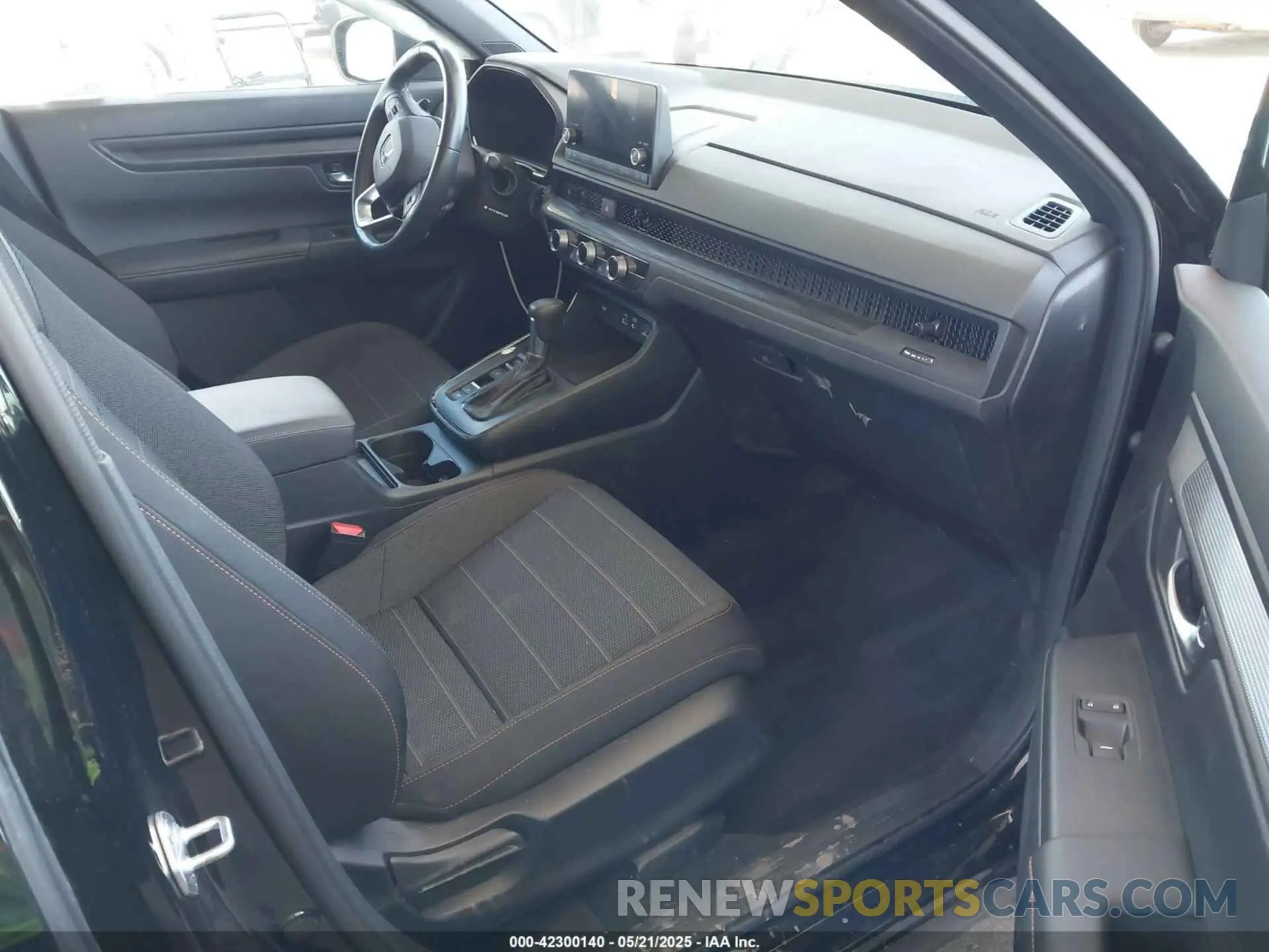5 Photograph of a damaged car 2HKRS5H56PH714338 HONDA CR-V HYBRID 2023
