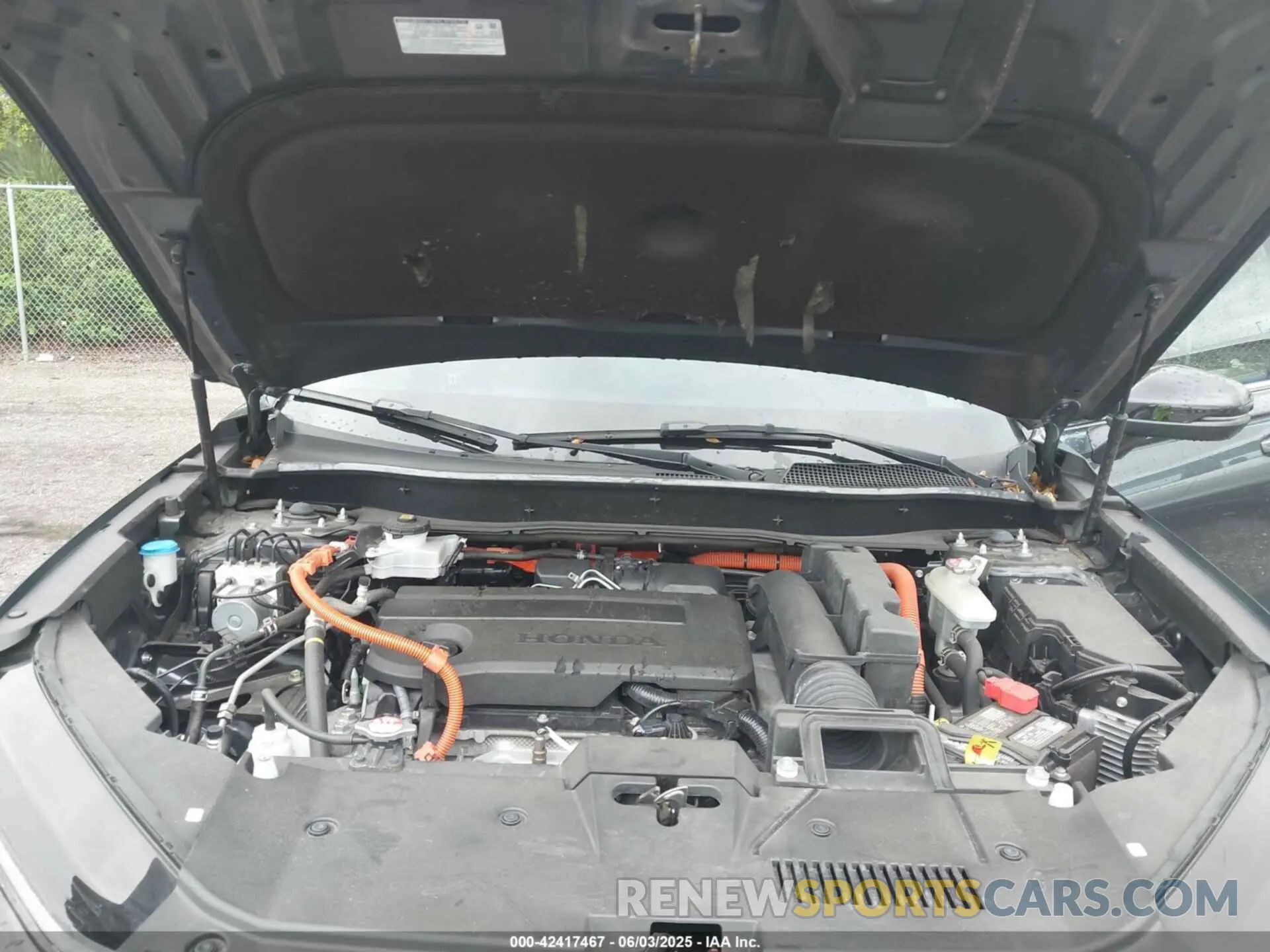 10 Photograph of a damaged car 2HKRS5H57PH713330 HONDA CR-V HYBRID 2023