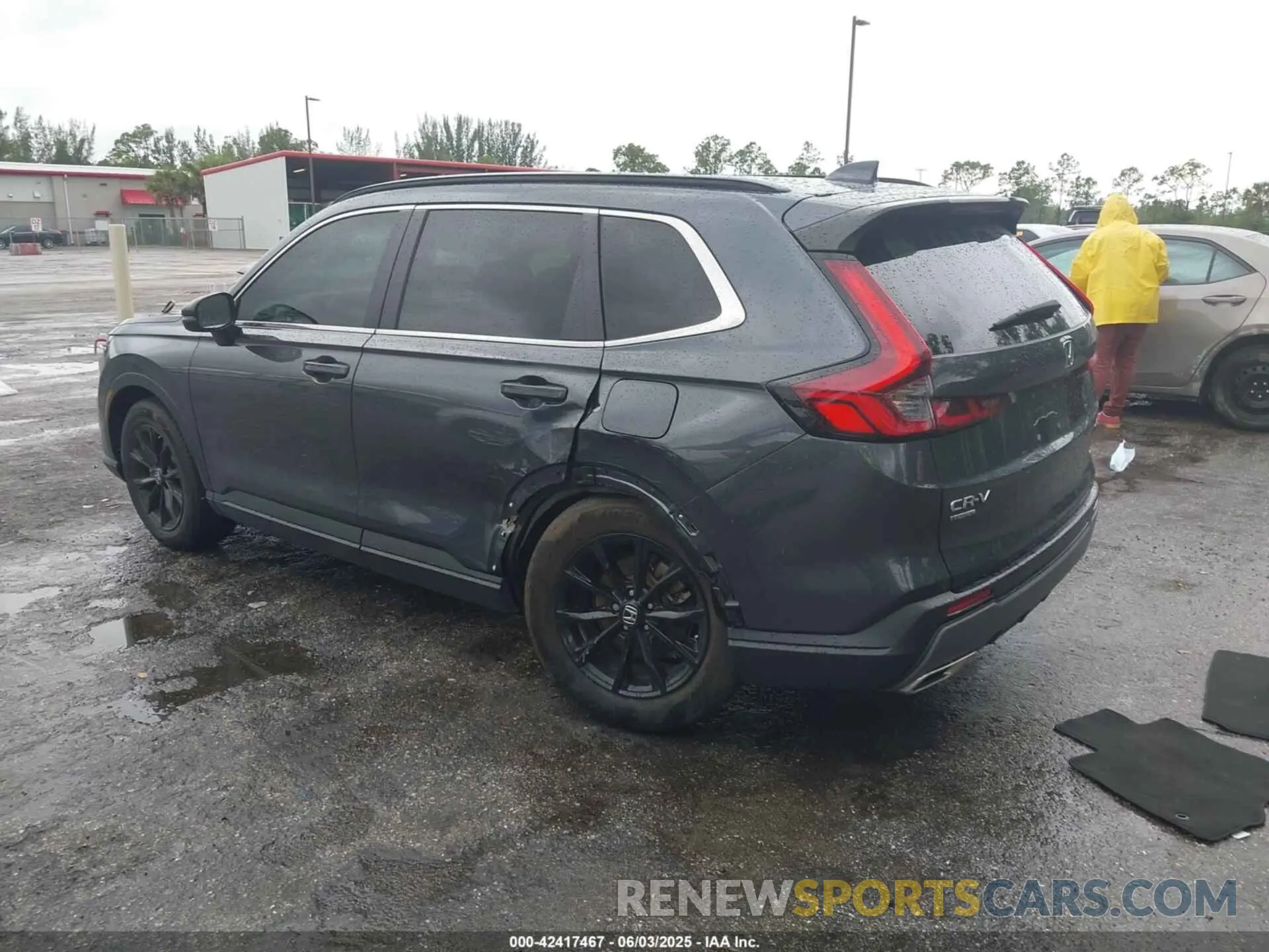 3 Photograph of a damaged car 2HKRS5H57PH713330 HONDA CR-V HYBRID 2023