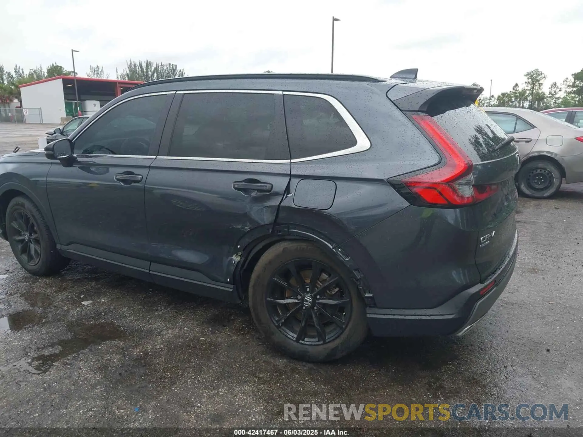 6 Photograph of a damaged car 2HKRS5H57PH713330 HONDA CR-V HYBRID 2023