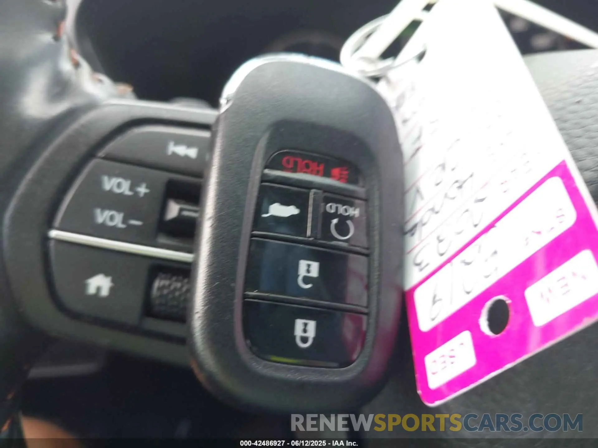 11 Photograph of a damaged car 2HKRS6H52PH811834 HONDA CR-V HYBRID 2023