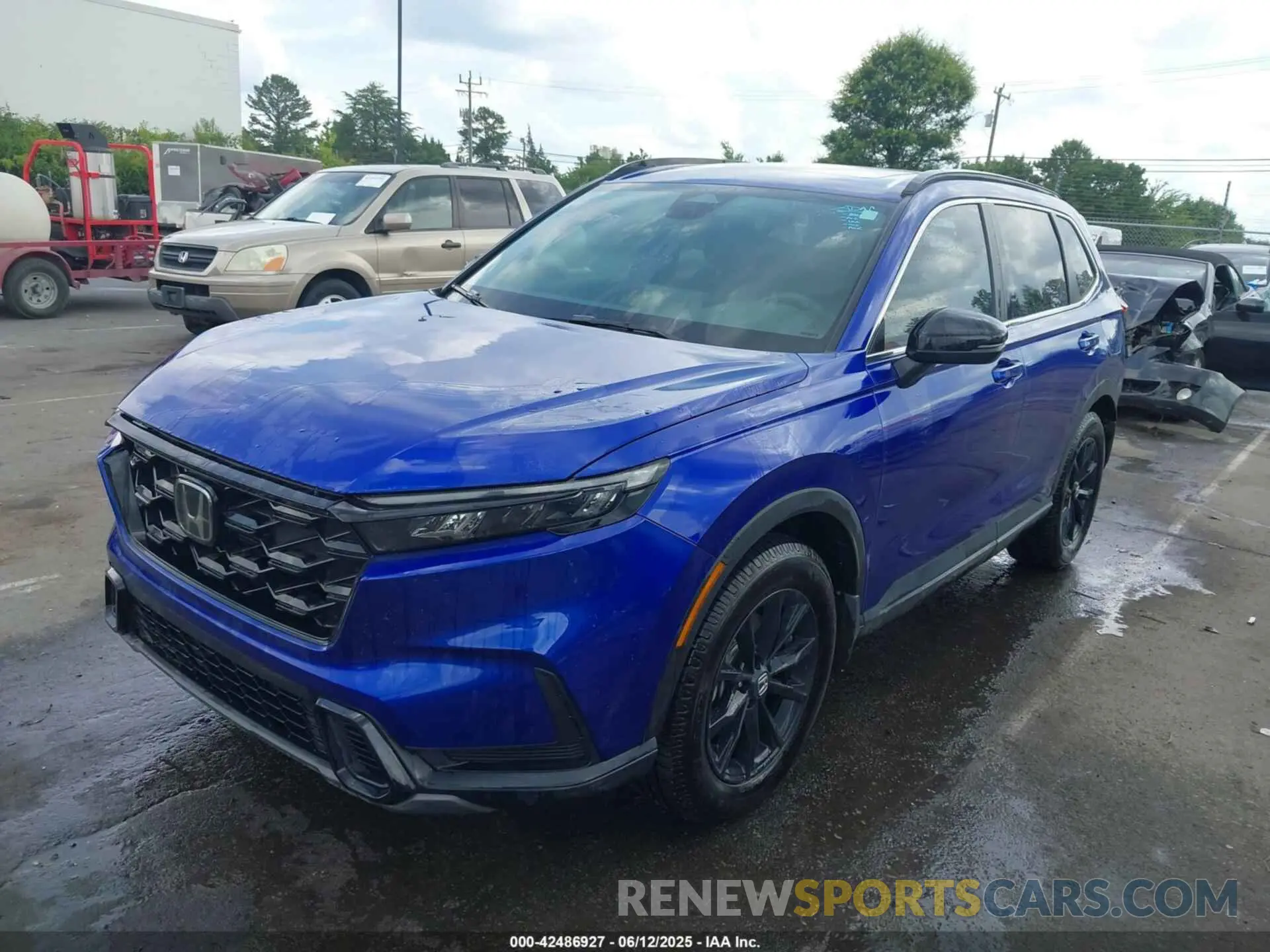 2 Photograph of a damaged car 2HKRS6H52PH811834 HONDA CR-V HYBRID 2023
