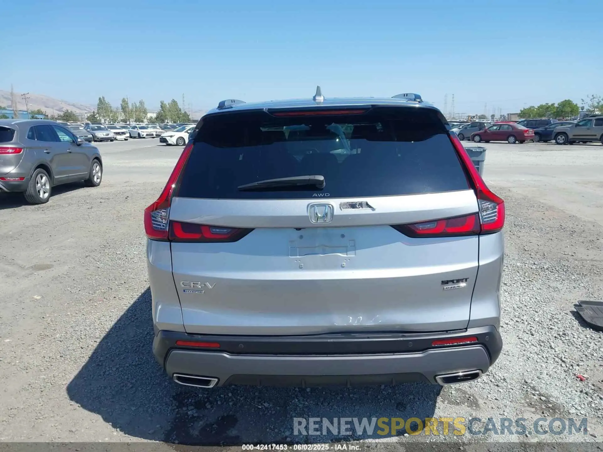 16 Photograph of a damaged car 2HKRS6H96PH808258 HONDA CR-V HYBRID 2023