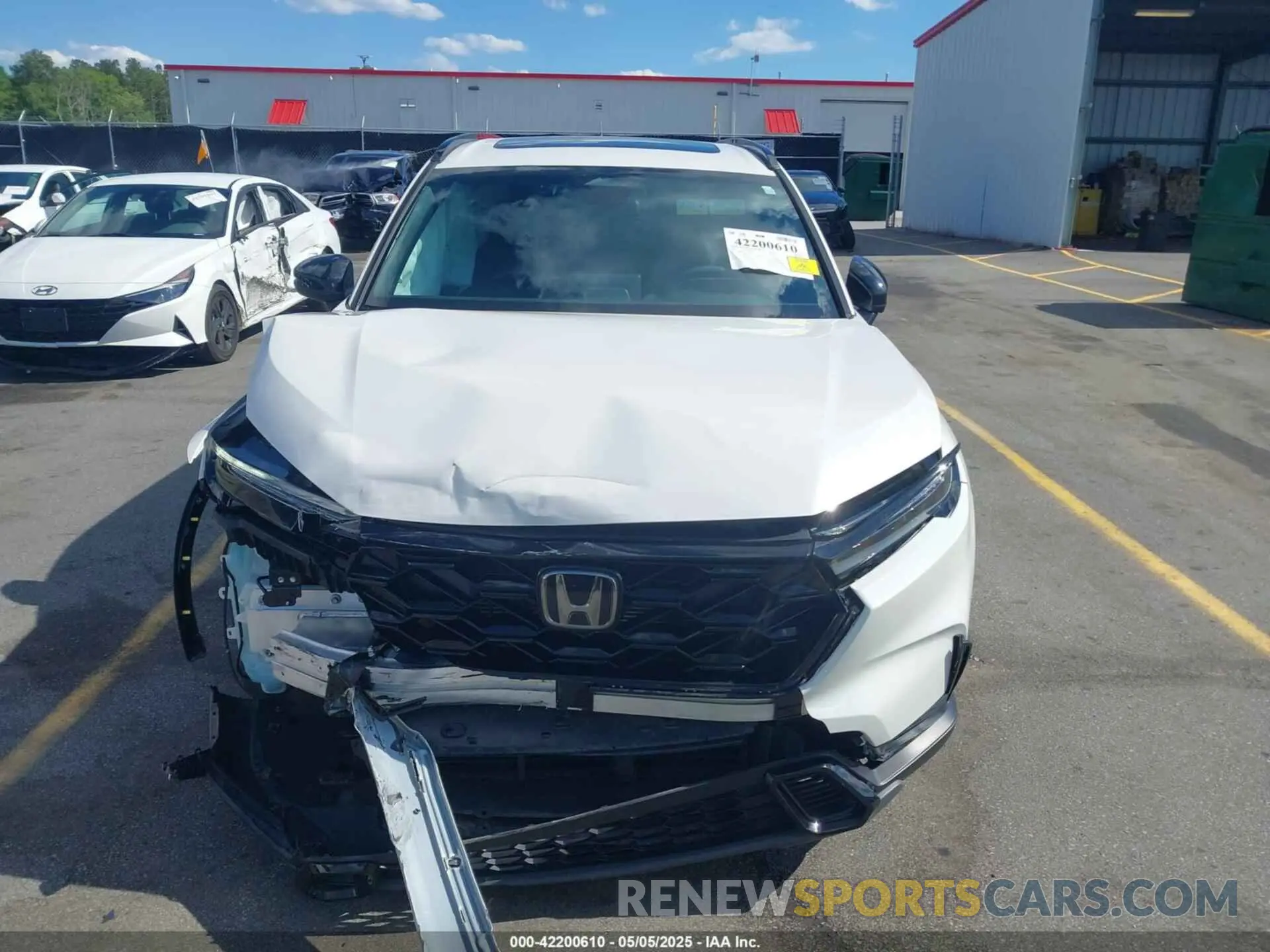 12 Photograph of a damaged car 5J6RS5H55PL000013 HONDA CR-V HYBRID 2023