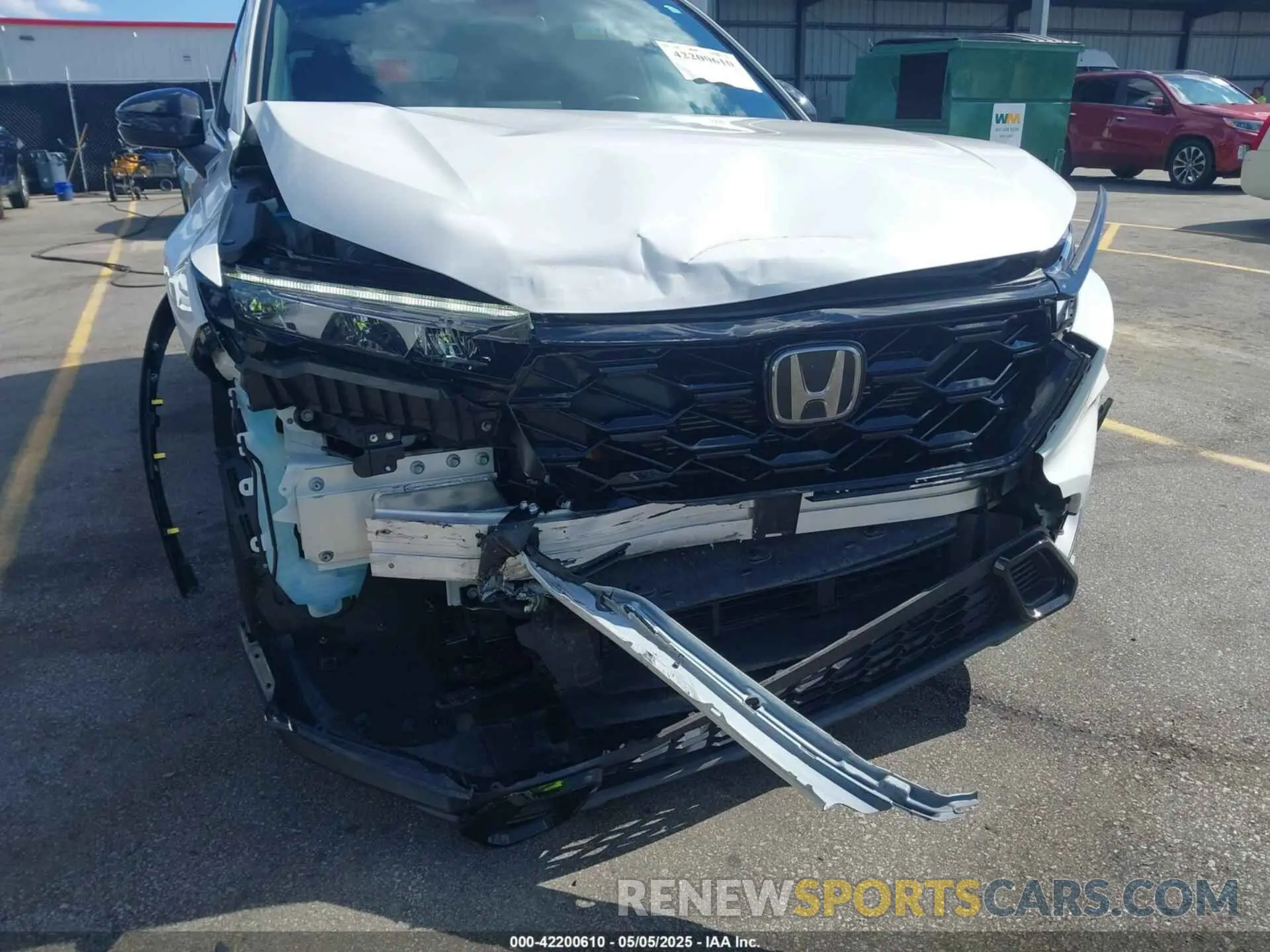 6 Photograph of a damaged car 5J6RS5H55PL000013 HONDA CR-V HYBRID 2023