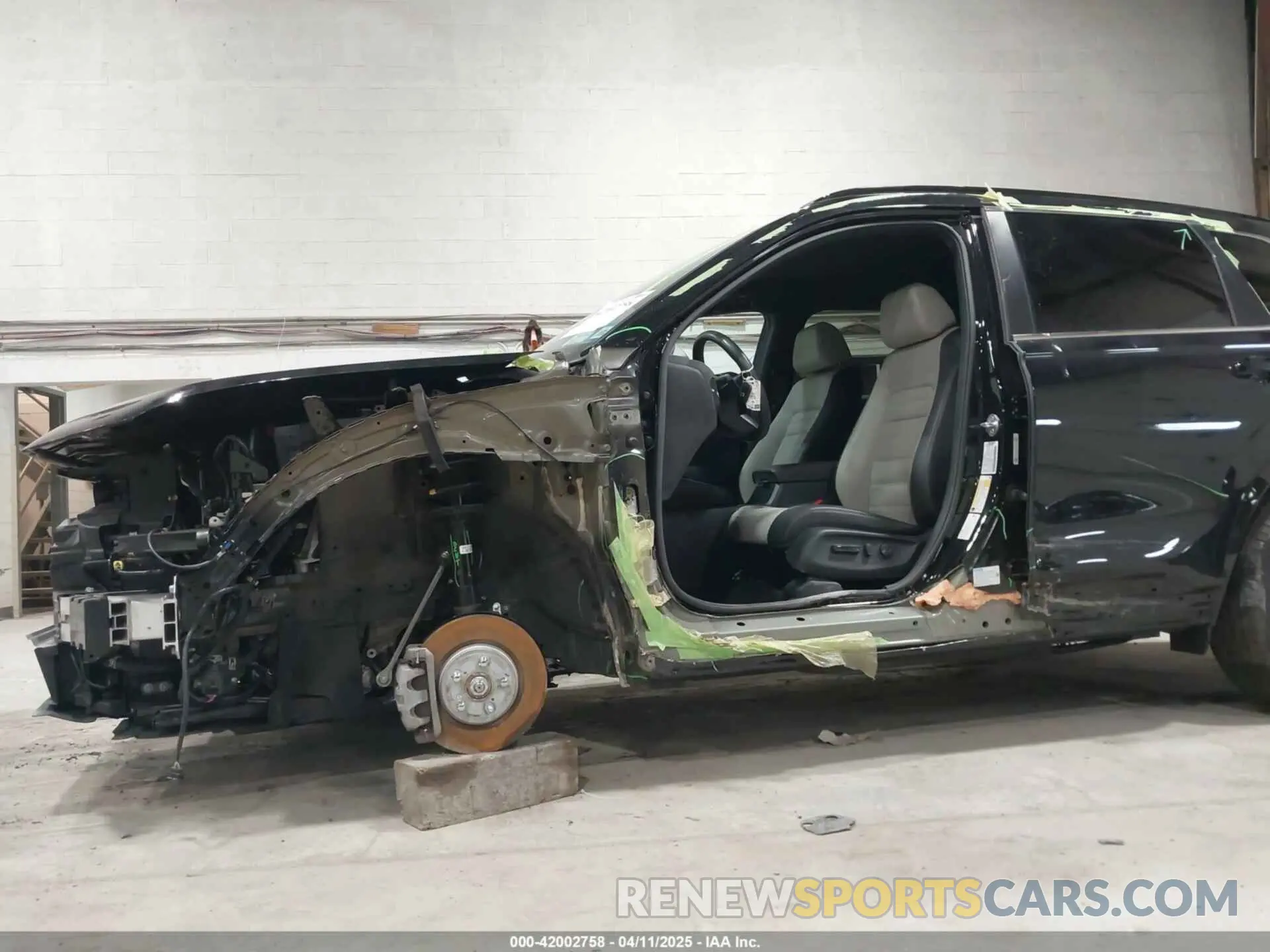 6 Photograph of a damaged car 5J6RS6H90PL008352 HONDA CR-V HYBRID 2023