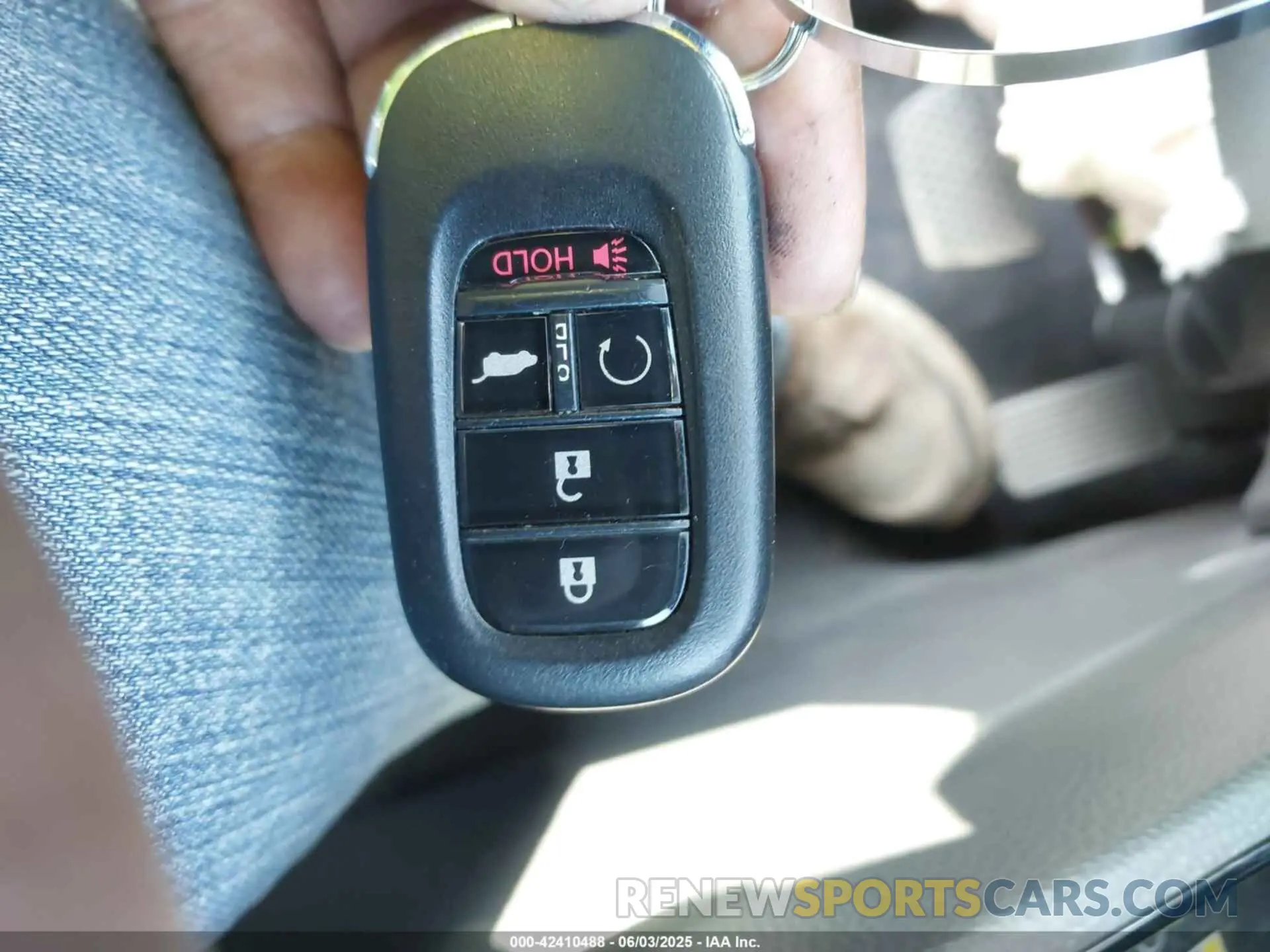 11 Photograph of a damaged car 5J6RS6H94PL006569 HONDA CR-V HYBRID 2023