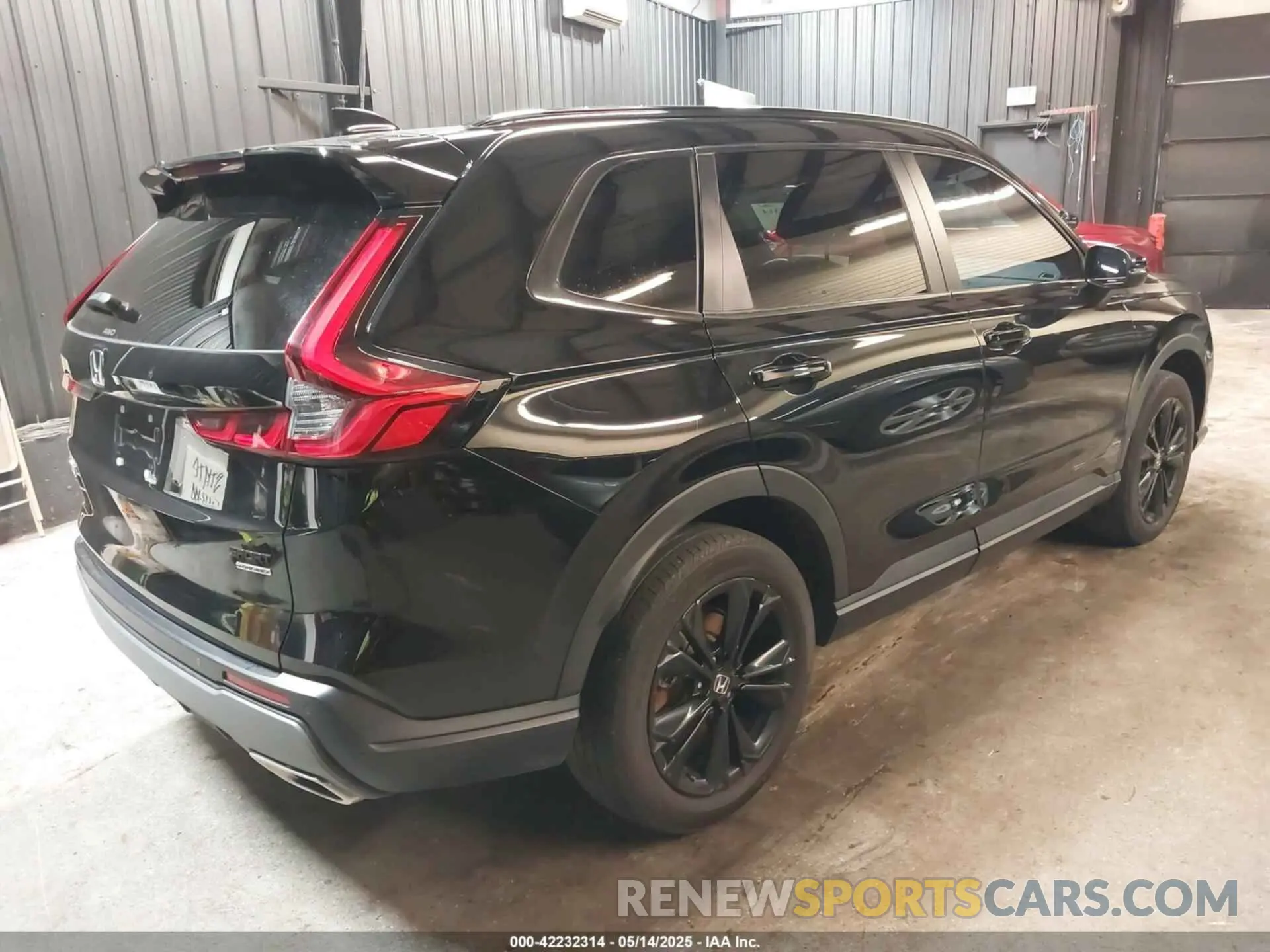 4 Photograph of a damaged car 5J6RS6H99PL001223 HONDA CR-V HYBRID 2023